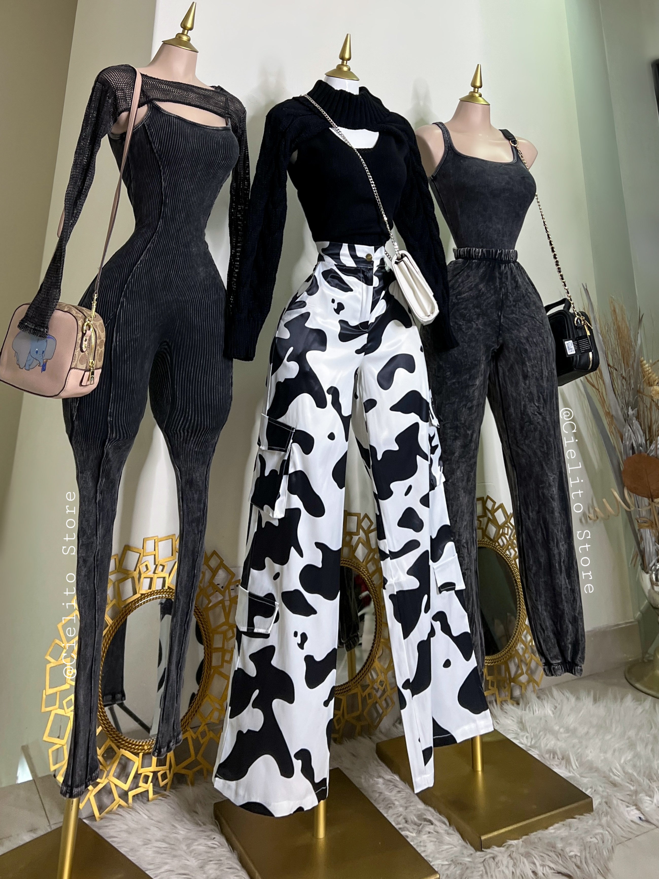 BLUSA NEGRA TEJIDA + MANGAS TEJIDAS DE CUELLO