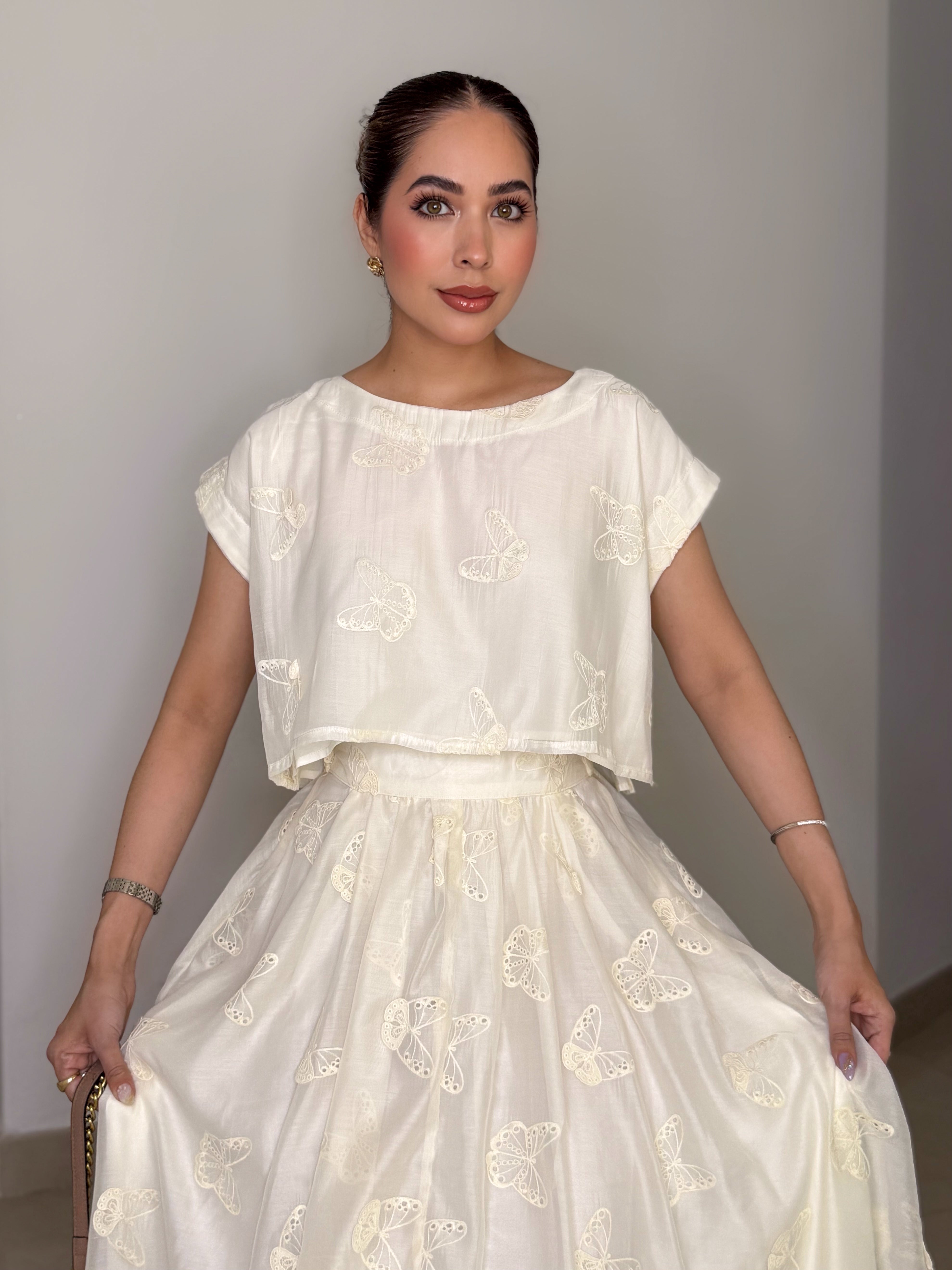 SET ISABELLA