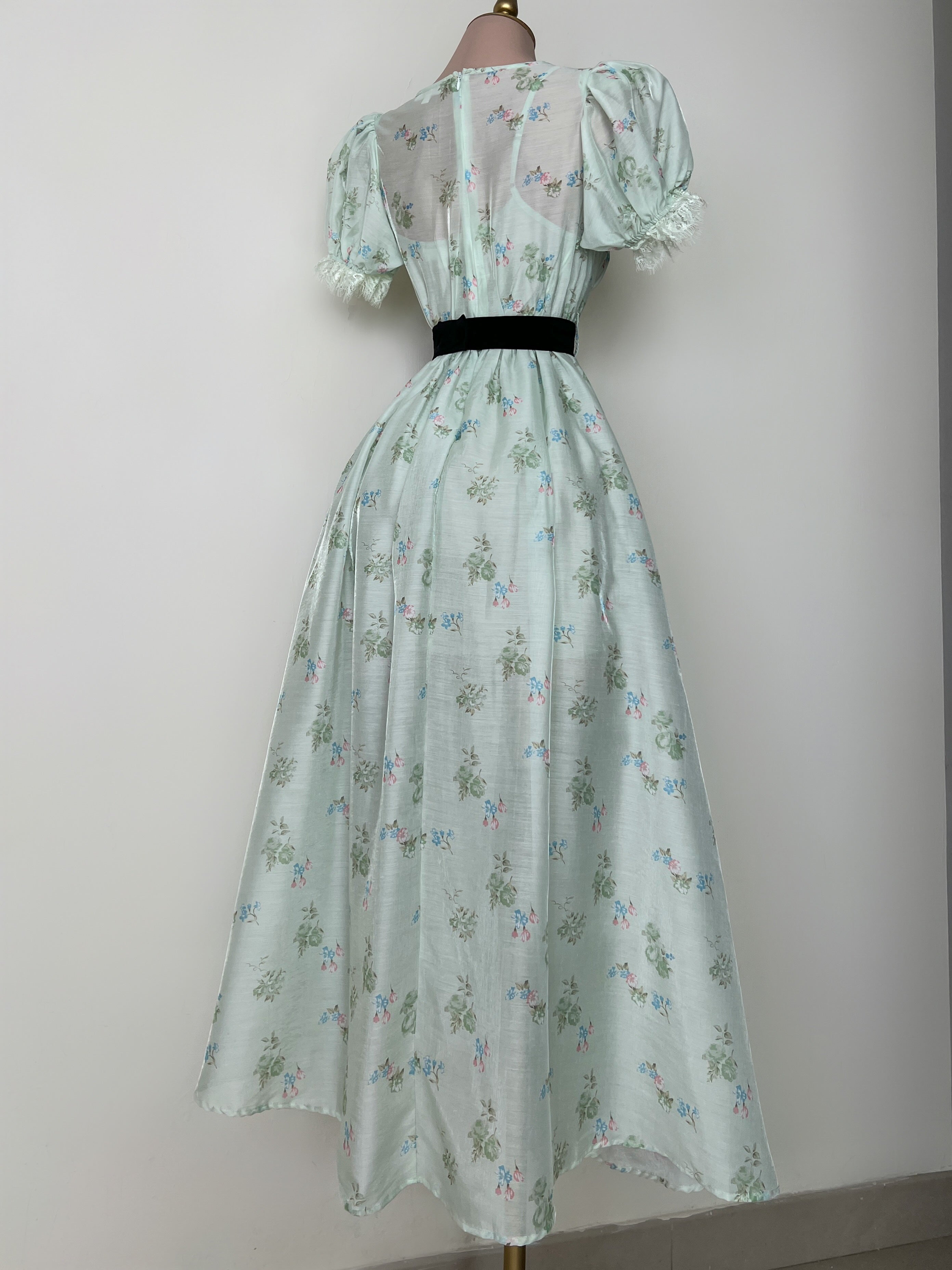 VESTIDO MENTA
