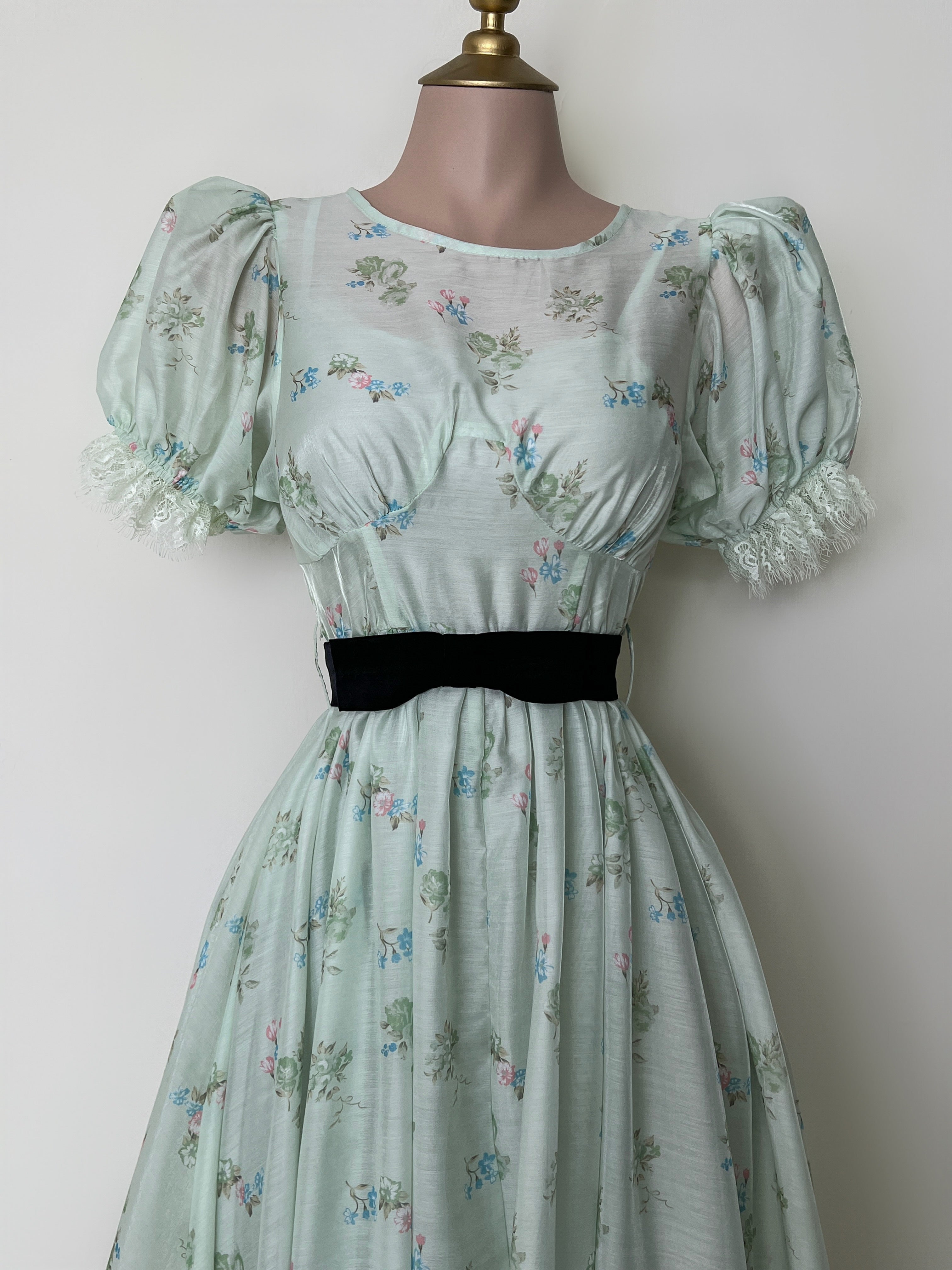 VESTIDO MENTA
