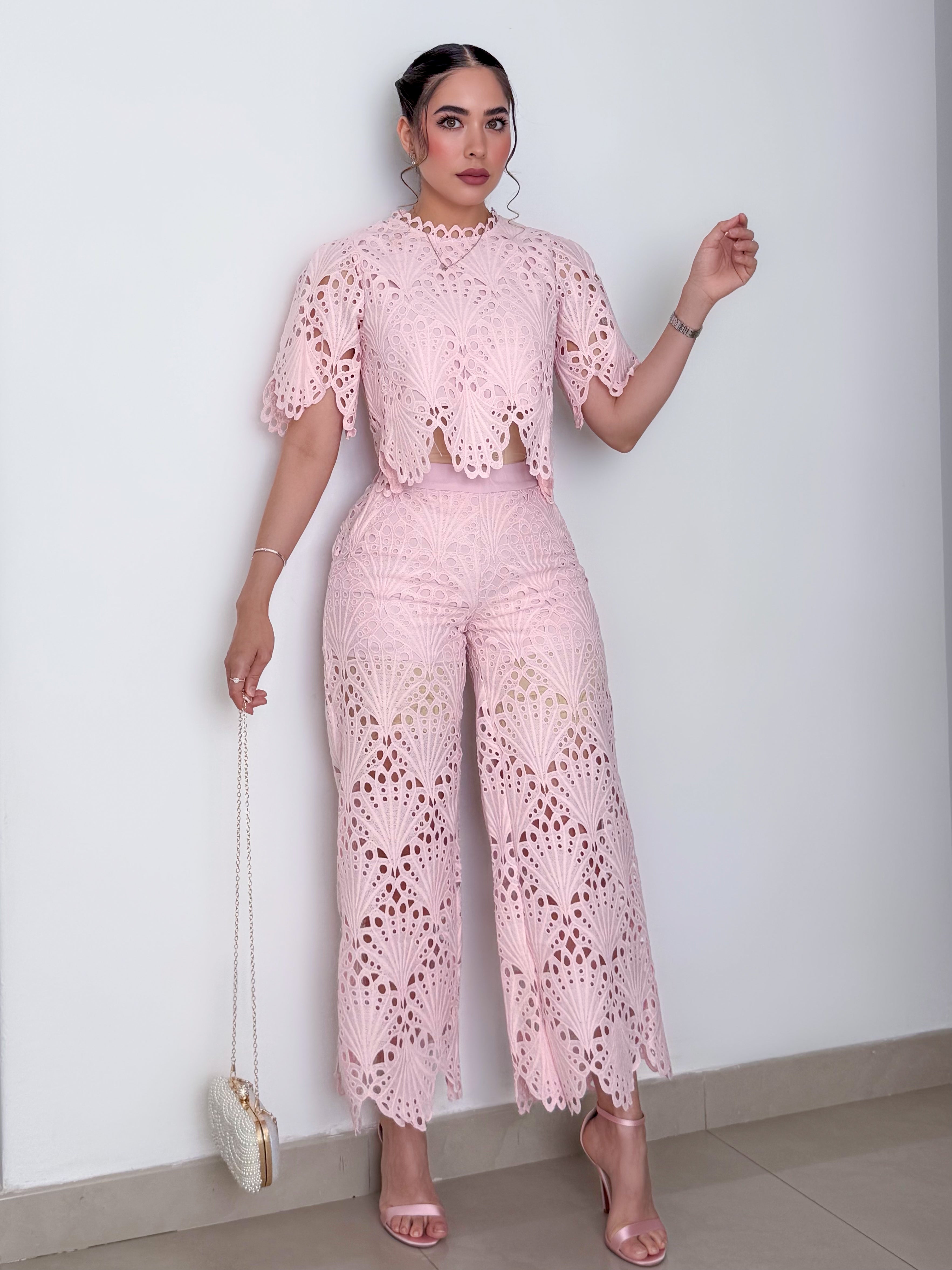 SET ANTONIA