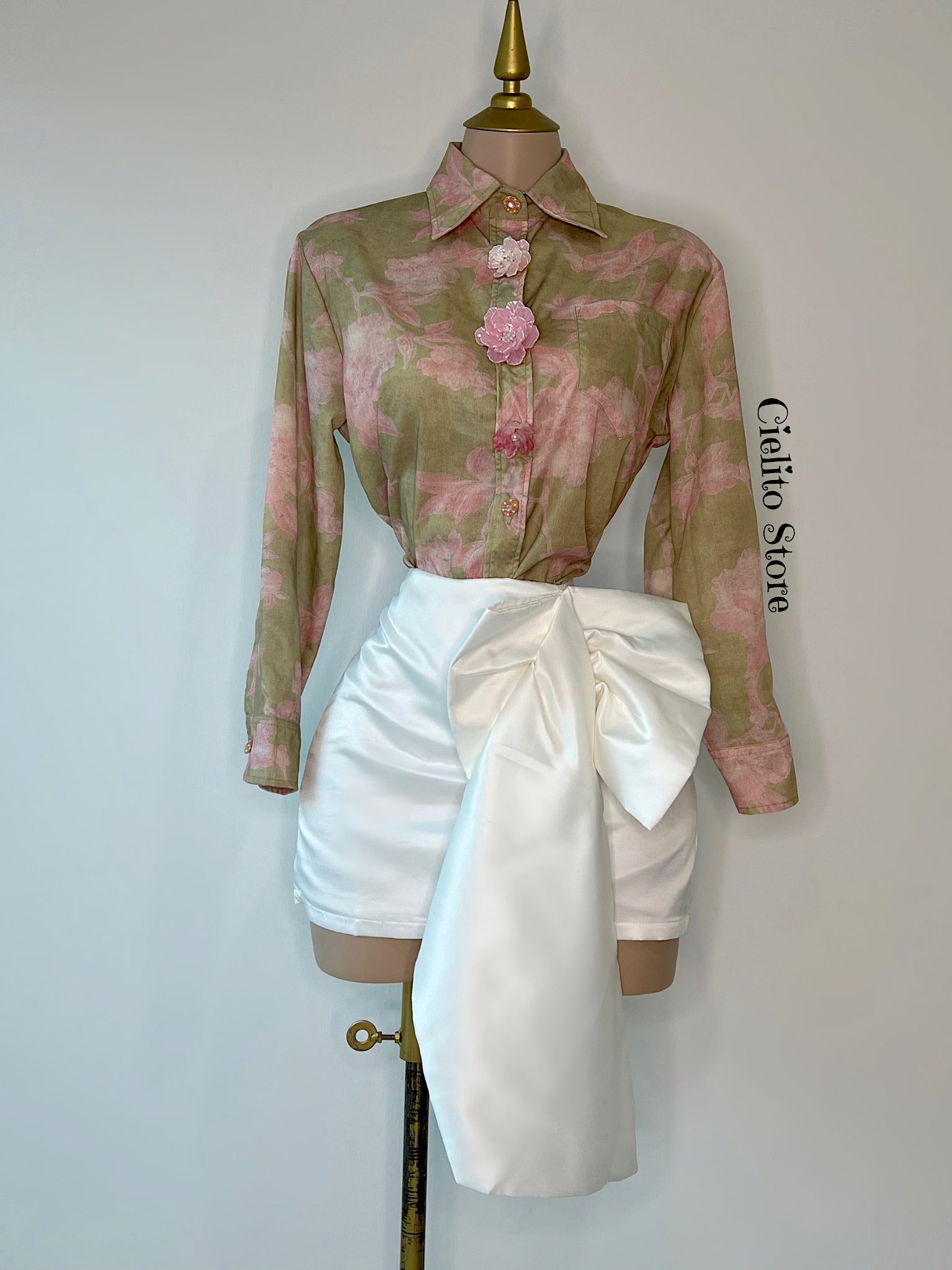 BLUSA VERDE DE FLOR VINTAGE