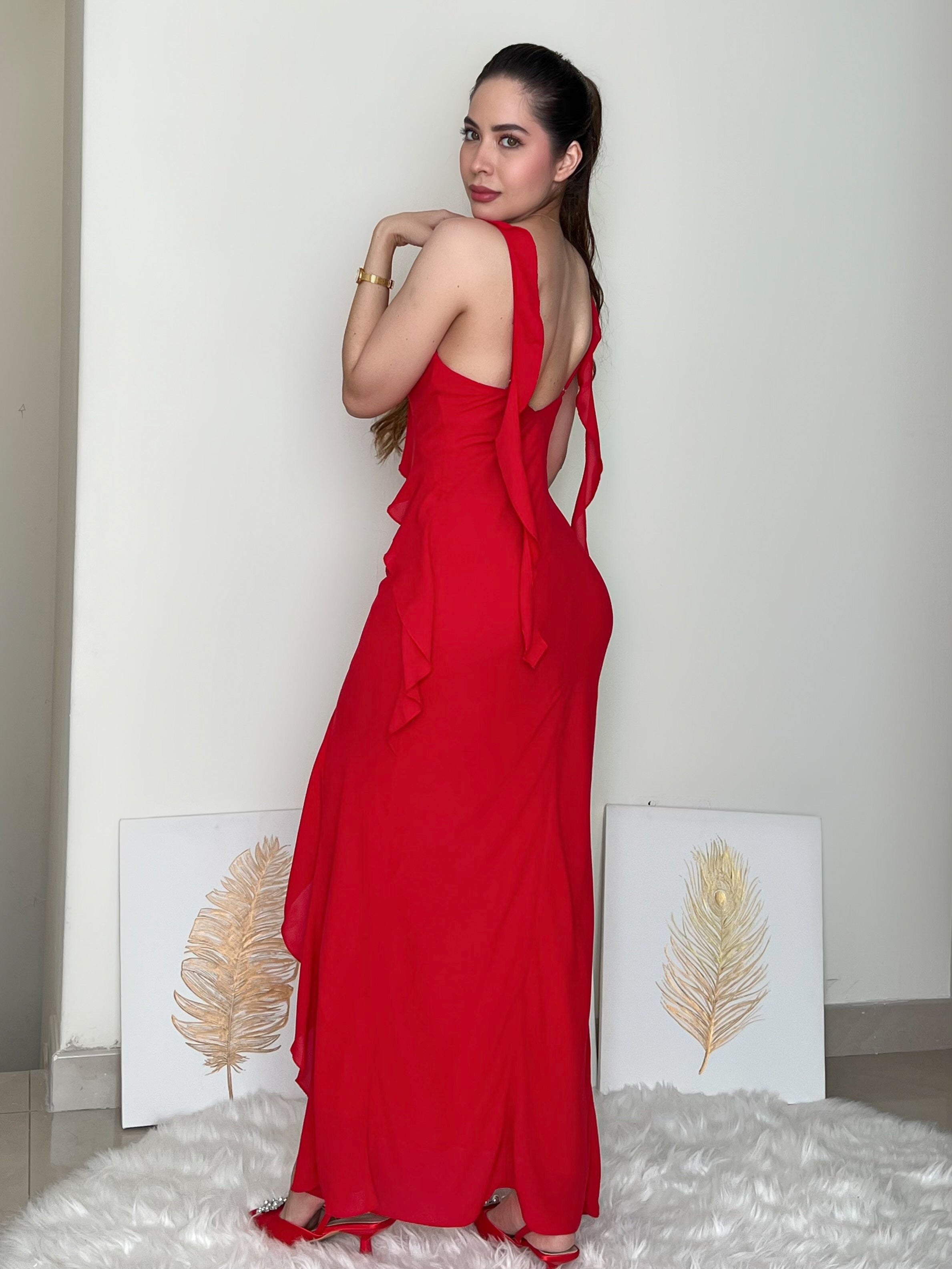 VESTIDO ROJO CON ONDAS