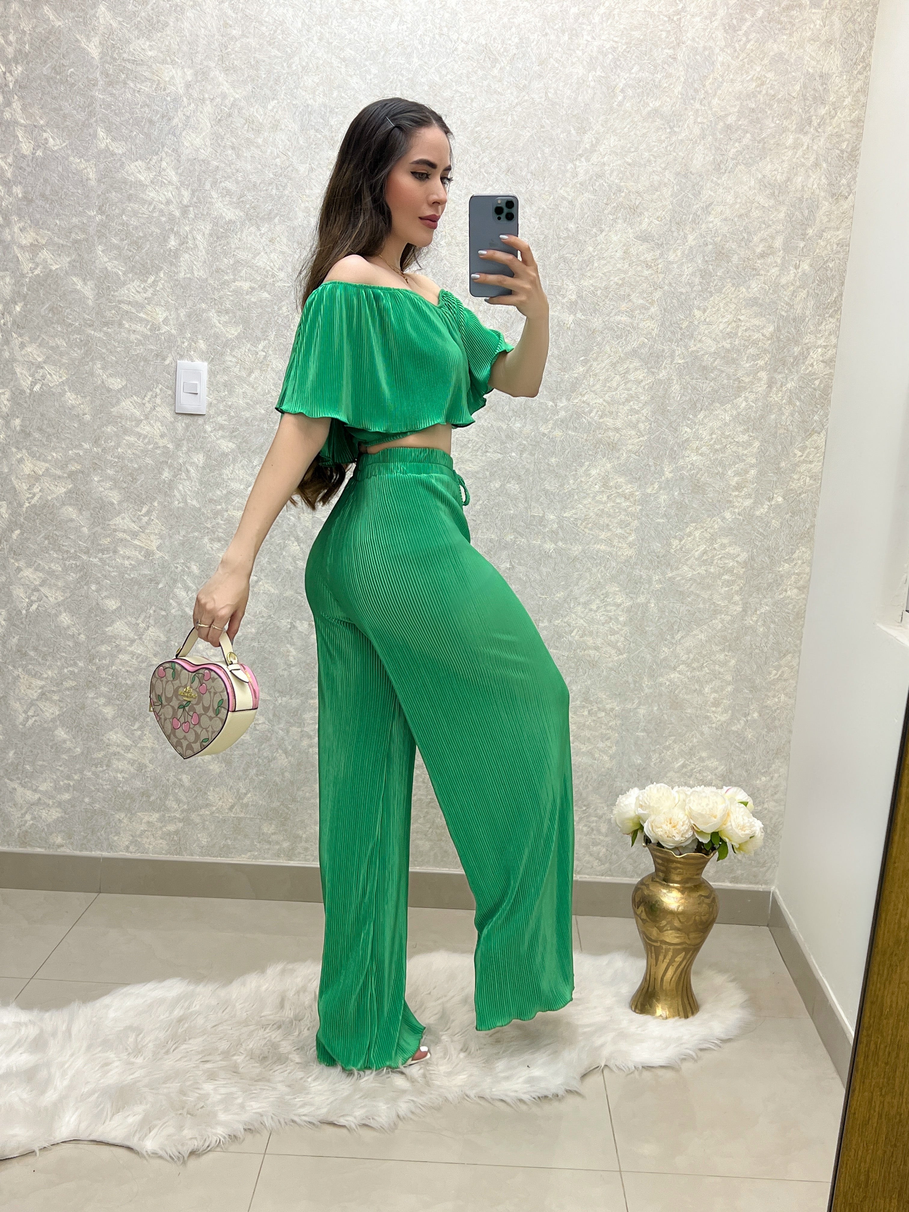PANTALÓN VERDE