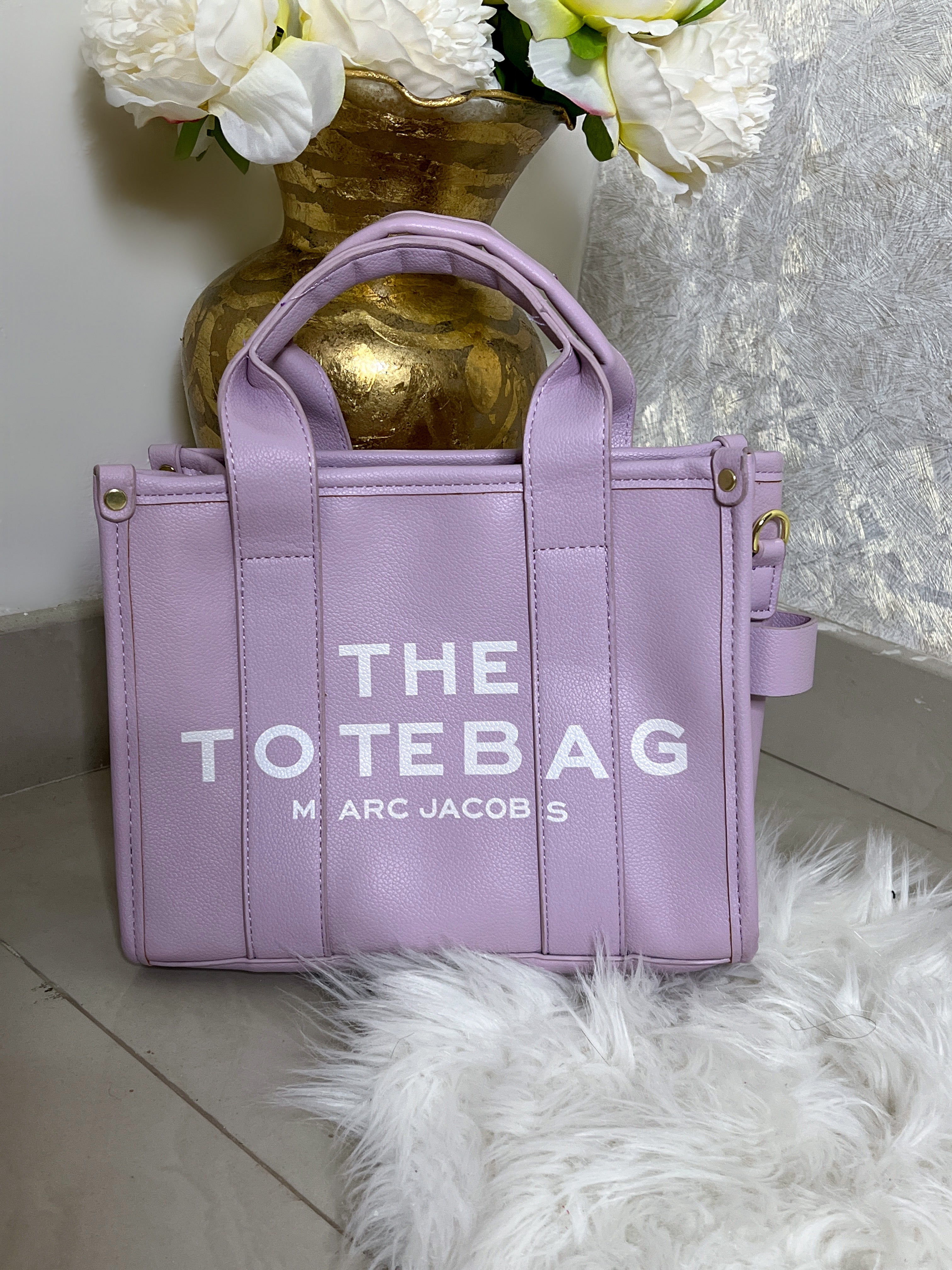 THE TOTE LILA
