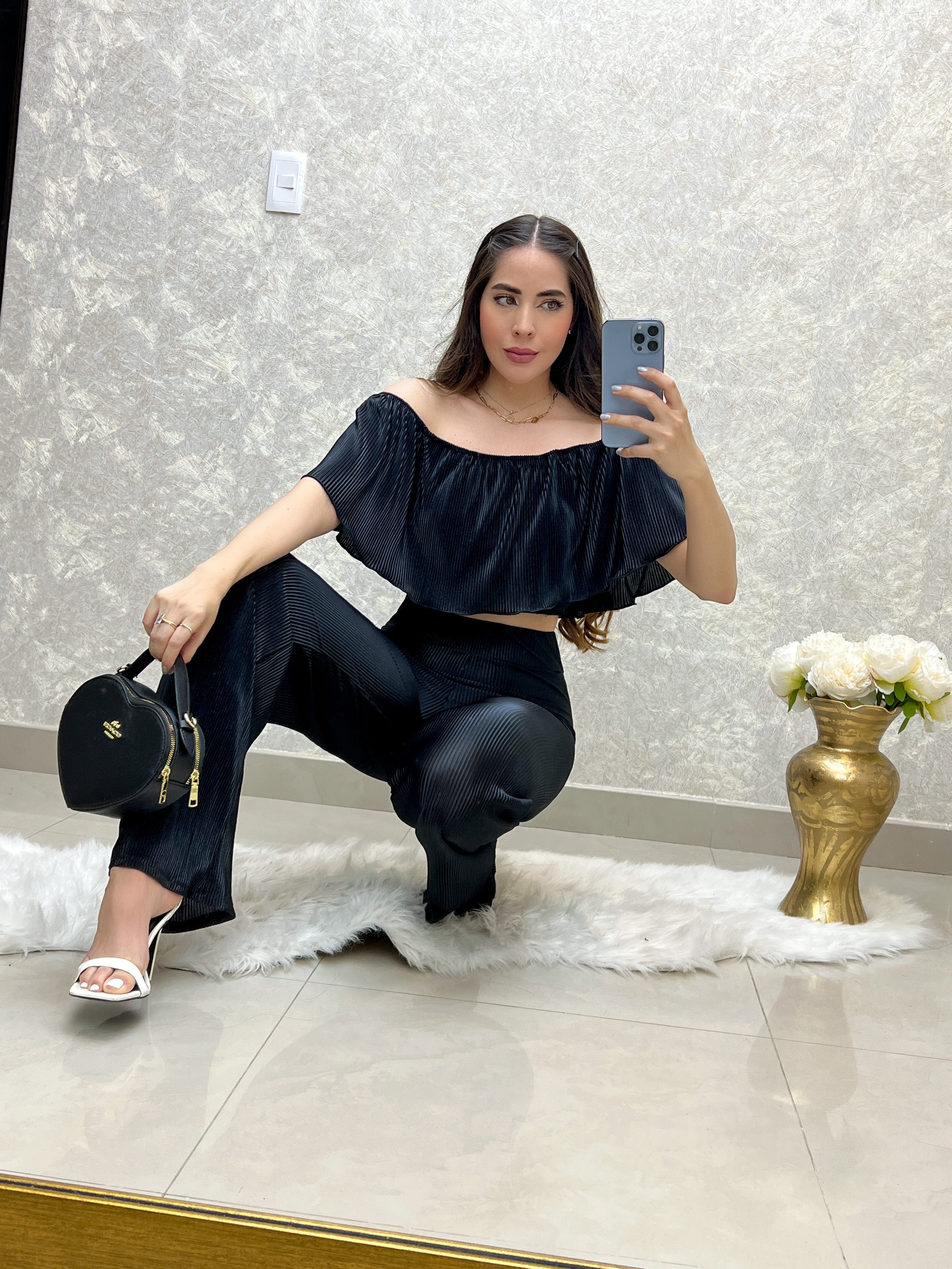 PANTALÓN NEGRO