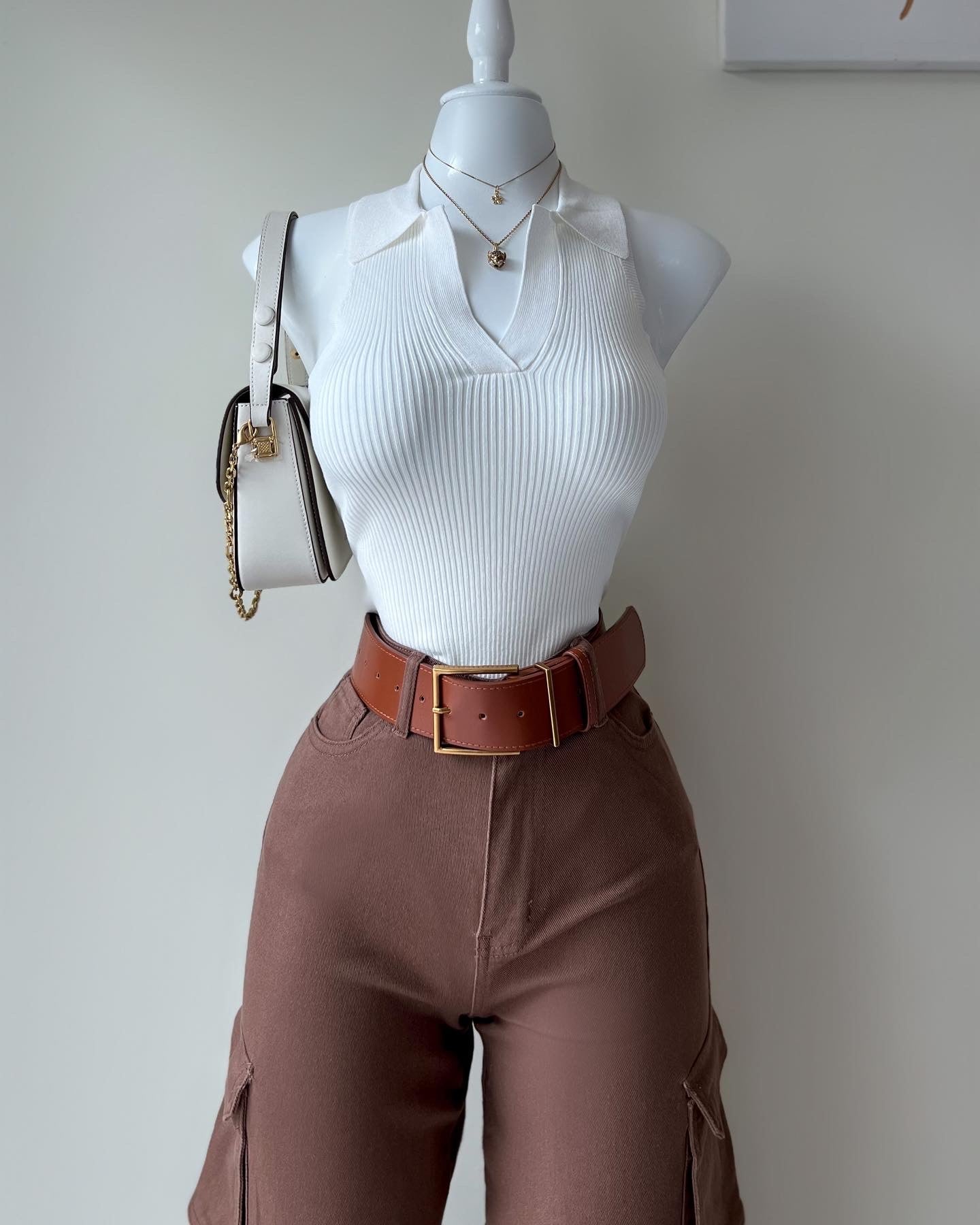 PANTALÓN CARGO MEZCLILLA CAFÉ TIRO ALTO