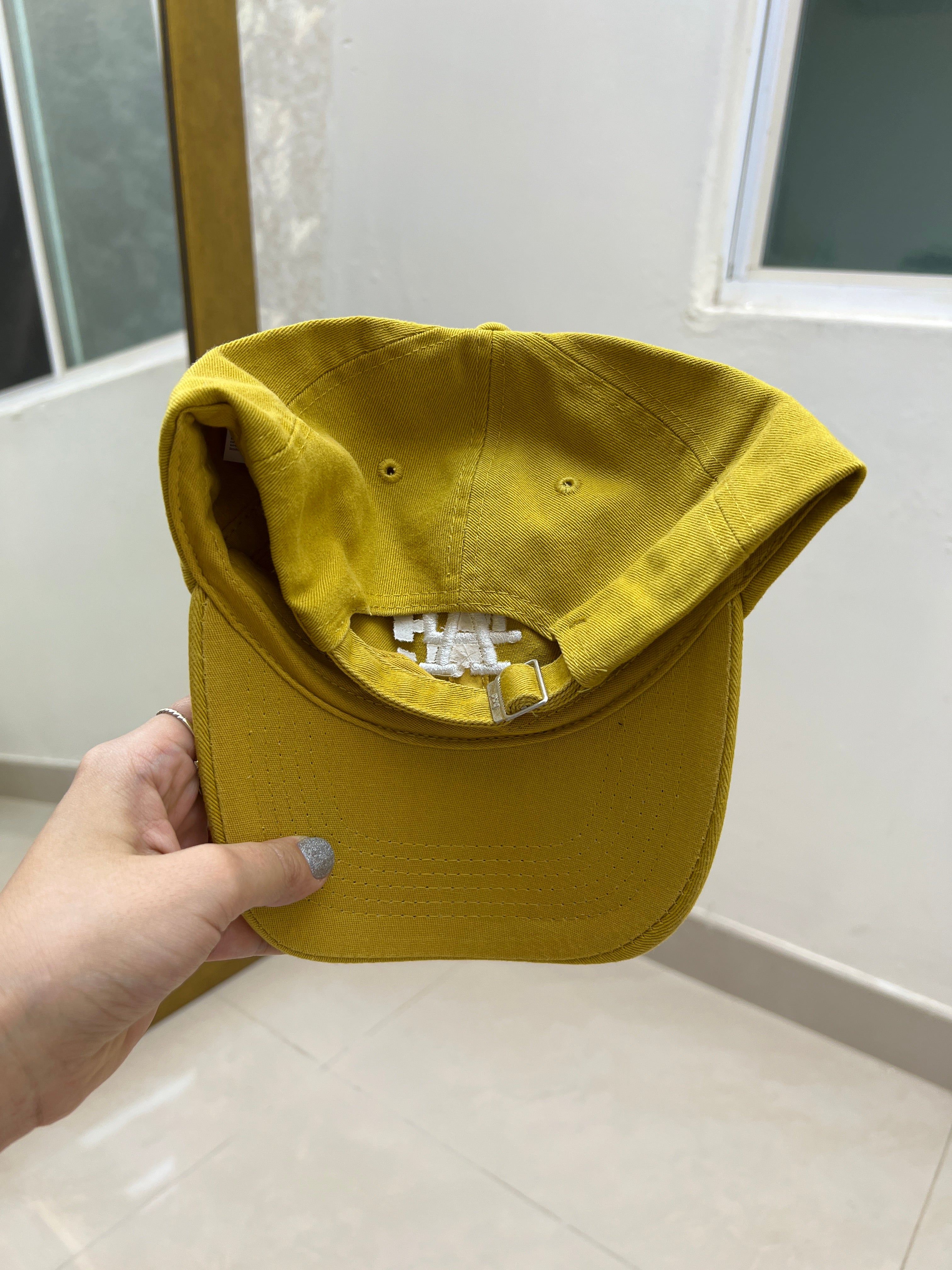 GORRA LA