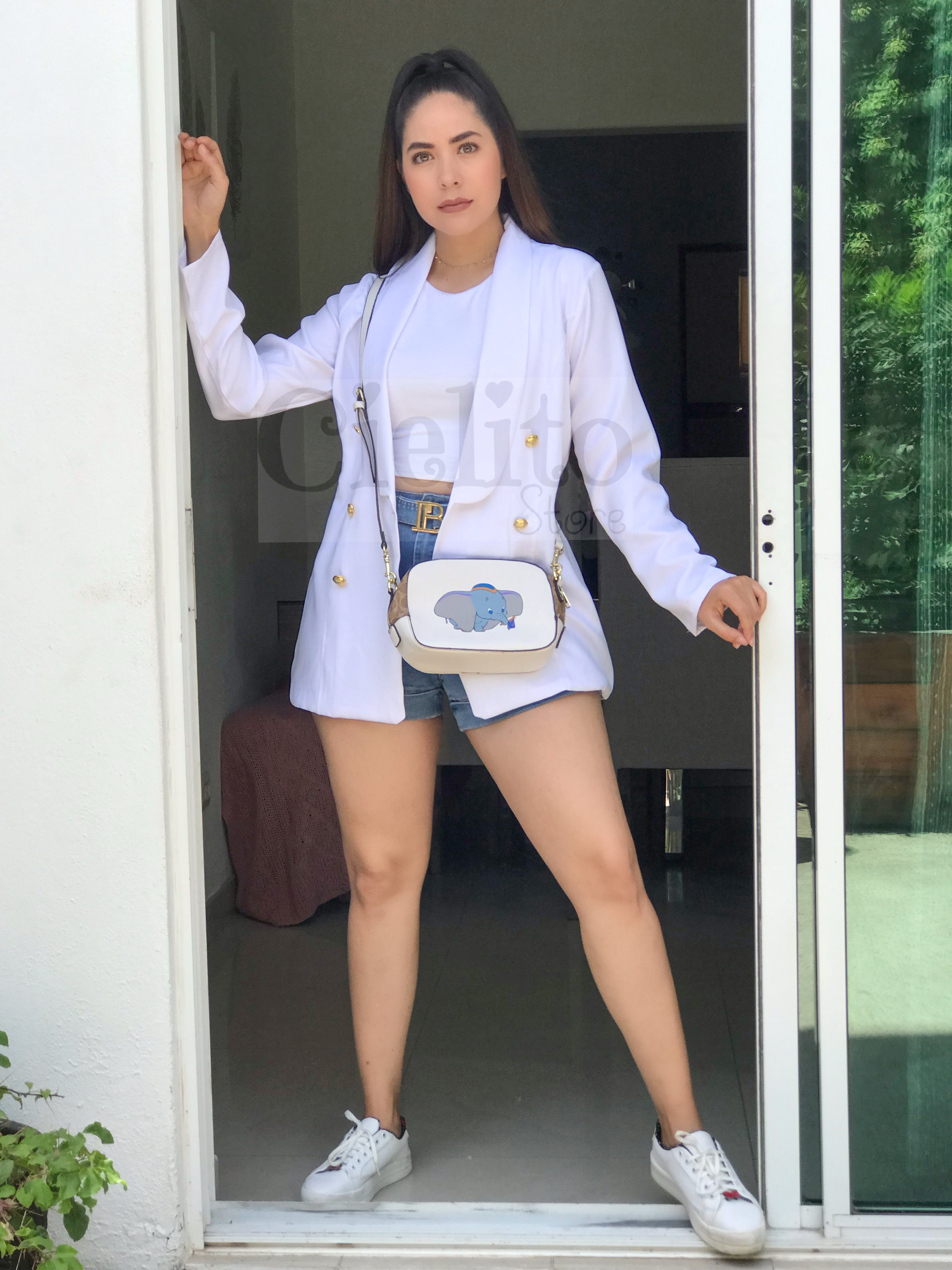 SHORTS B