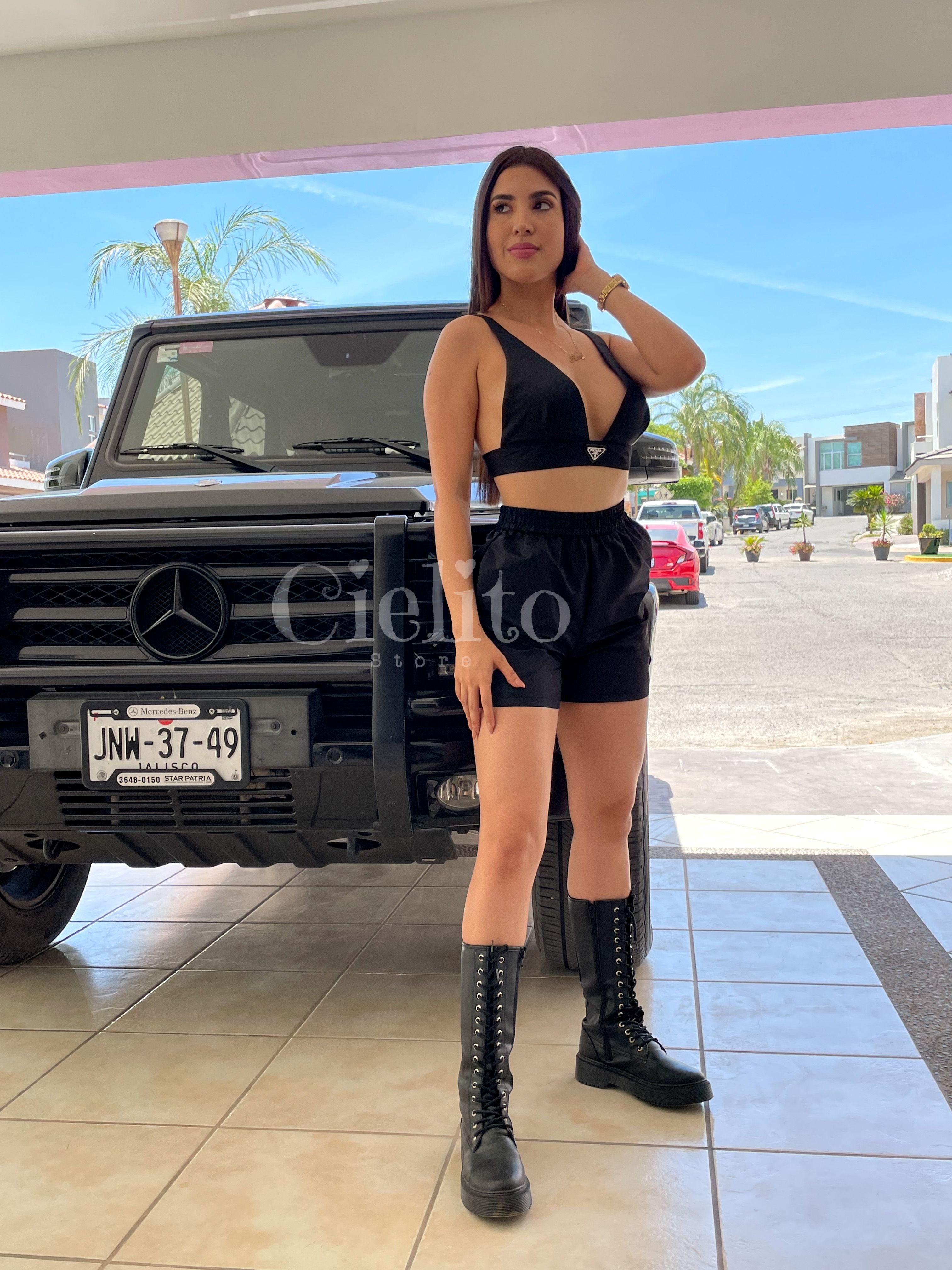 PRAD SET NEGRO