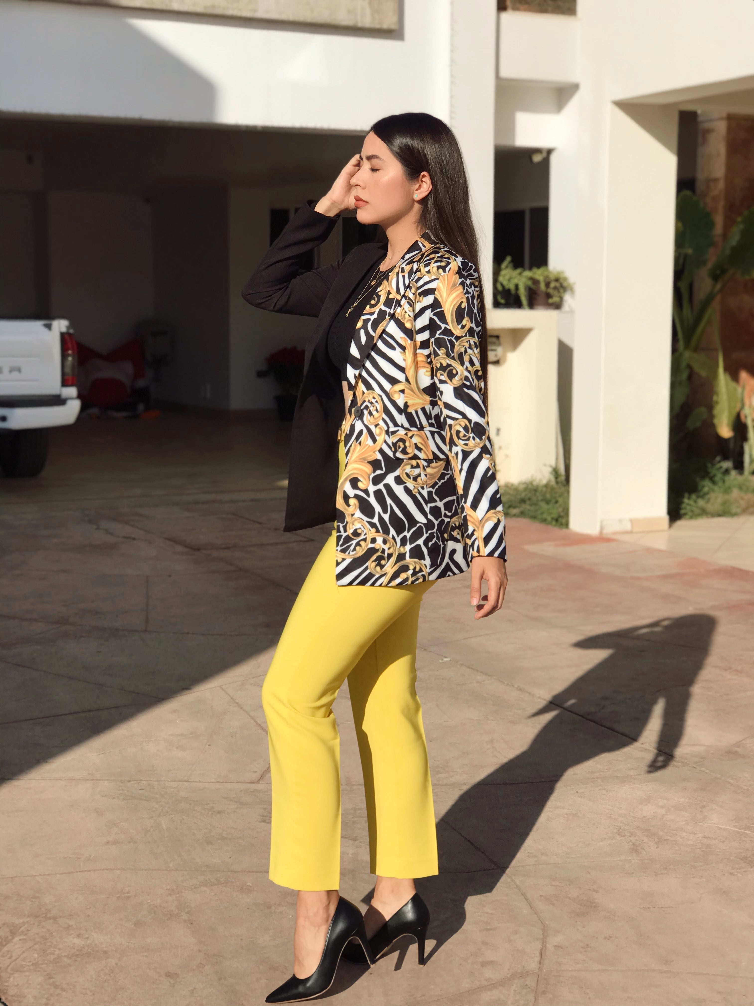 Pantalón amarillo
