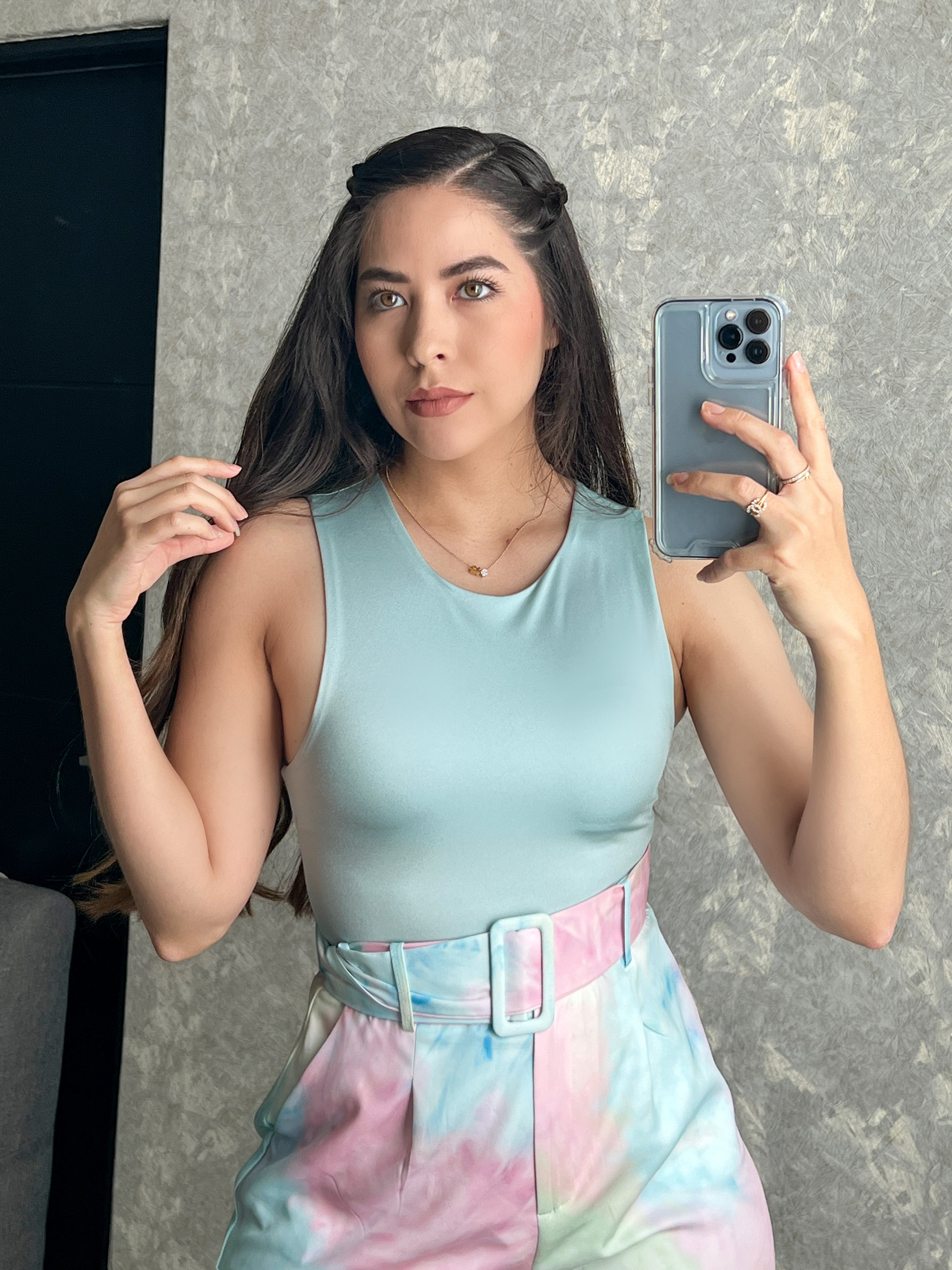 Body Baby blue