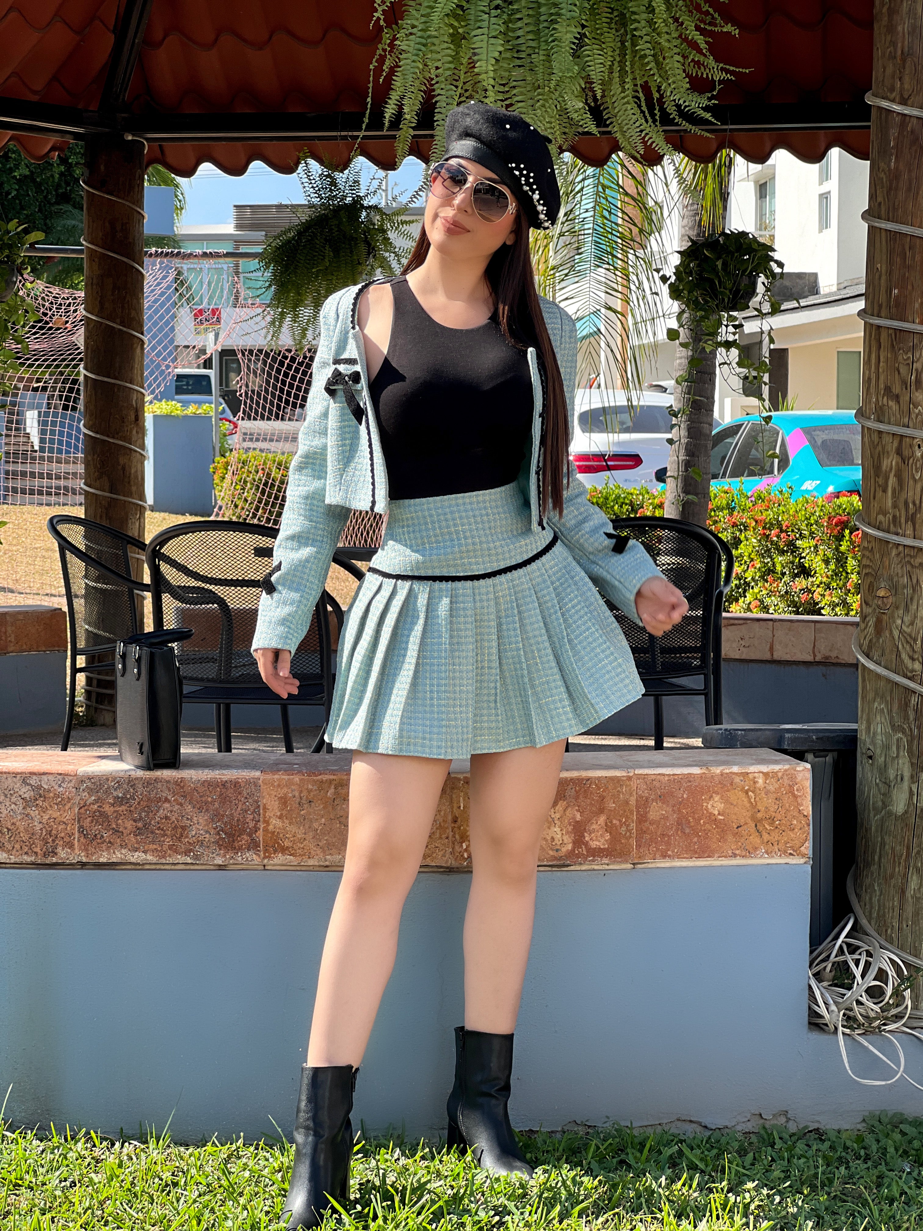 BLUSA MANGA CORTA NEGRA