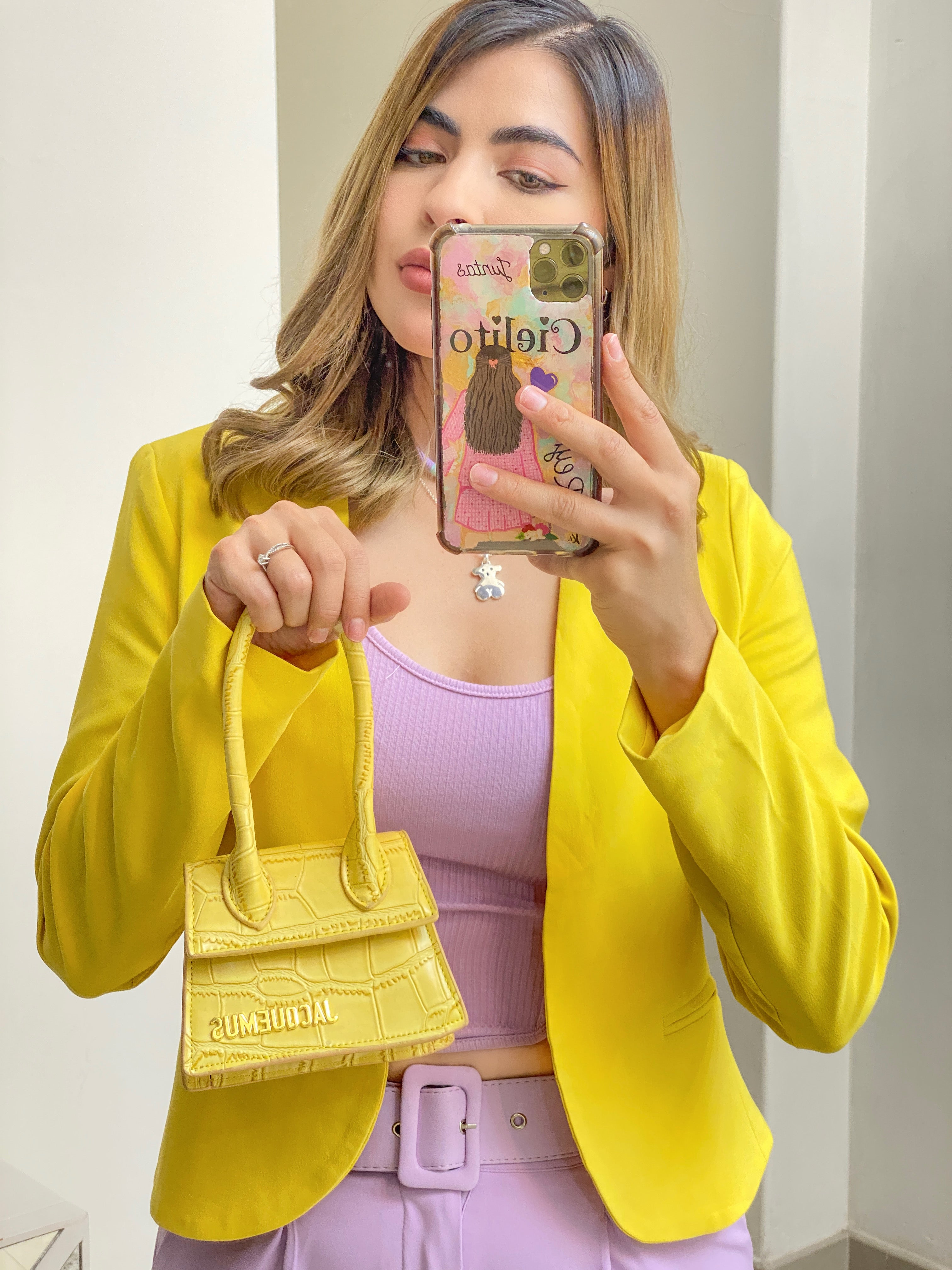 Blazer amarillo