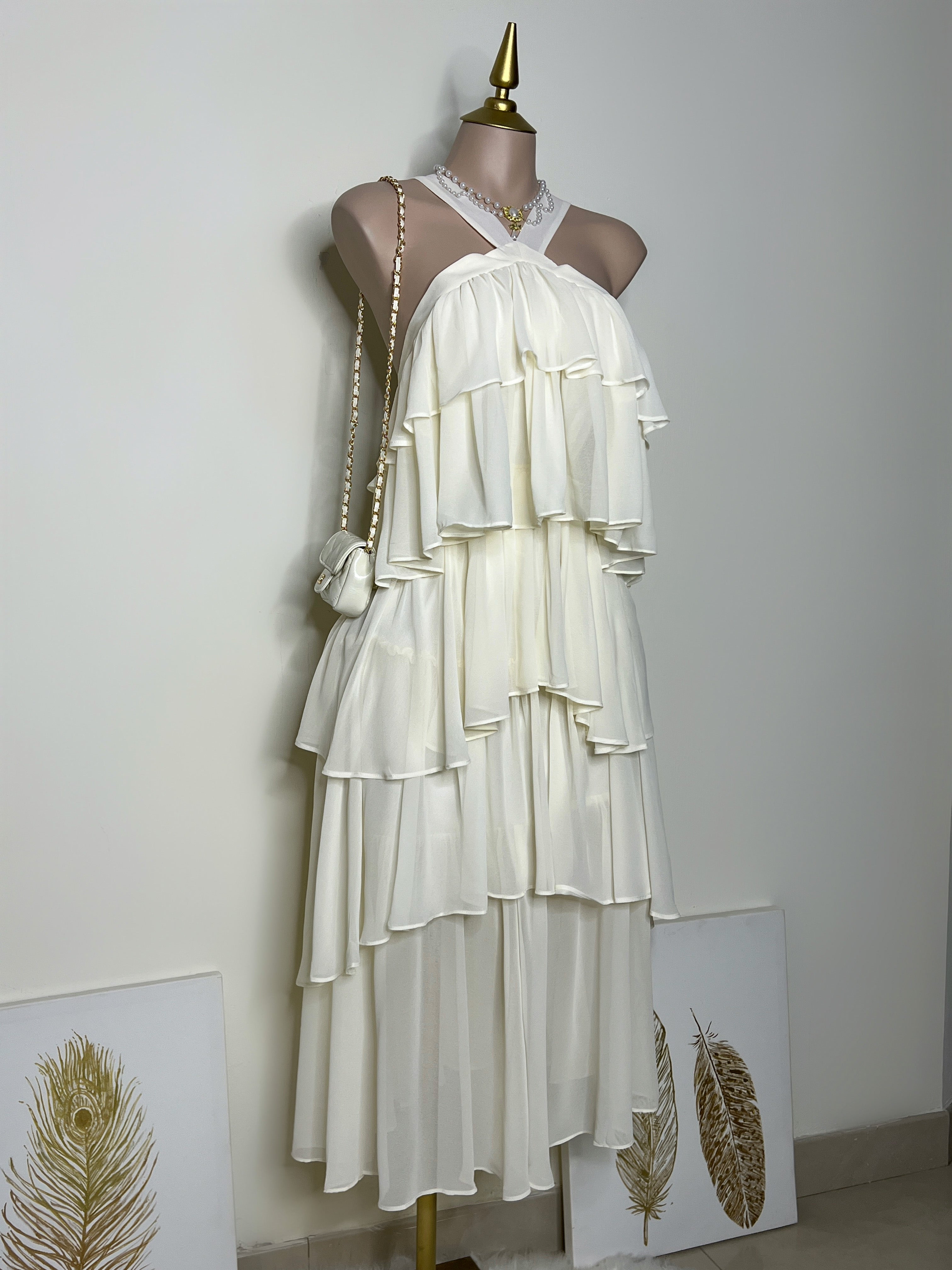 VESTIDO CON OLANES BLANCO