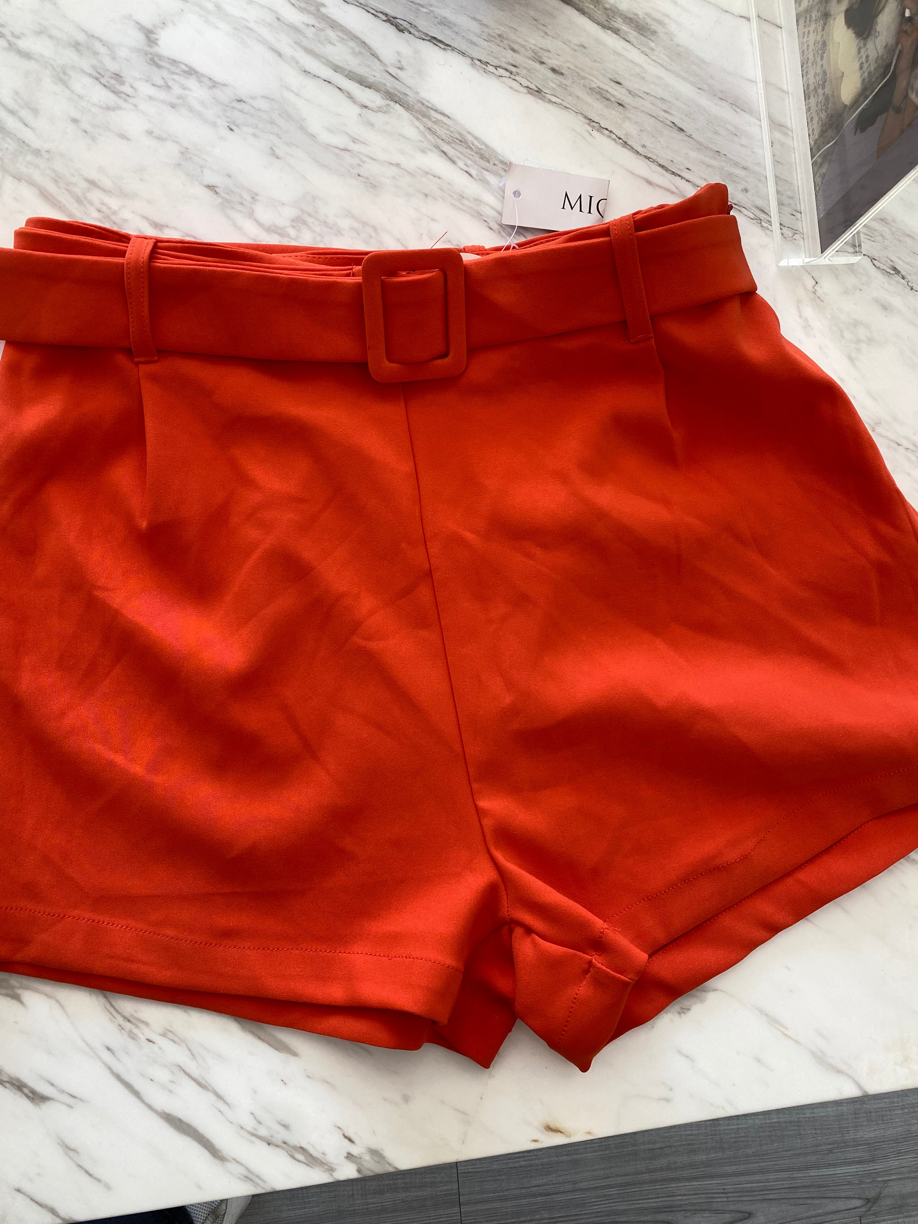 SHORT NARANJA