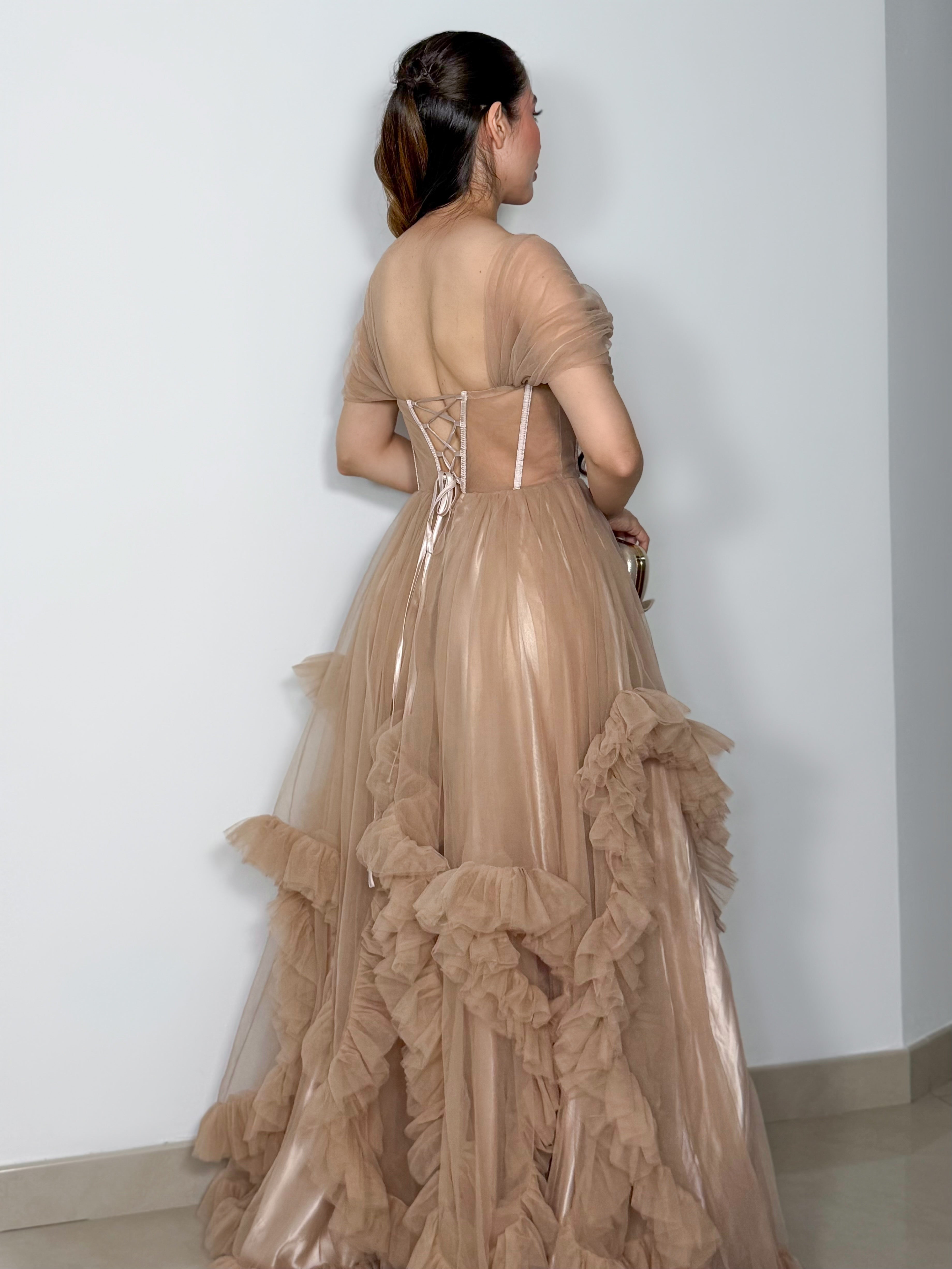 VESTIDO REGINA BEIGE