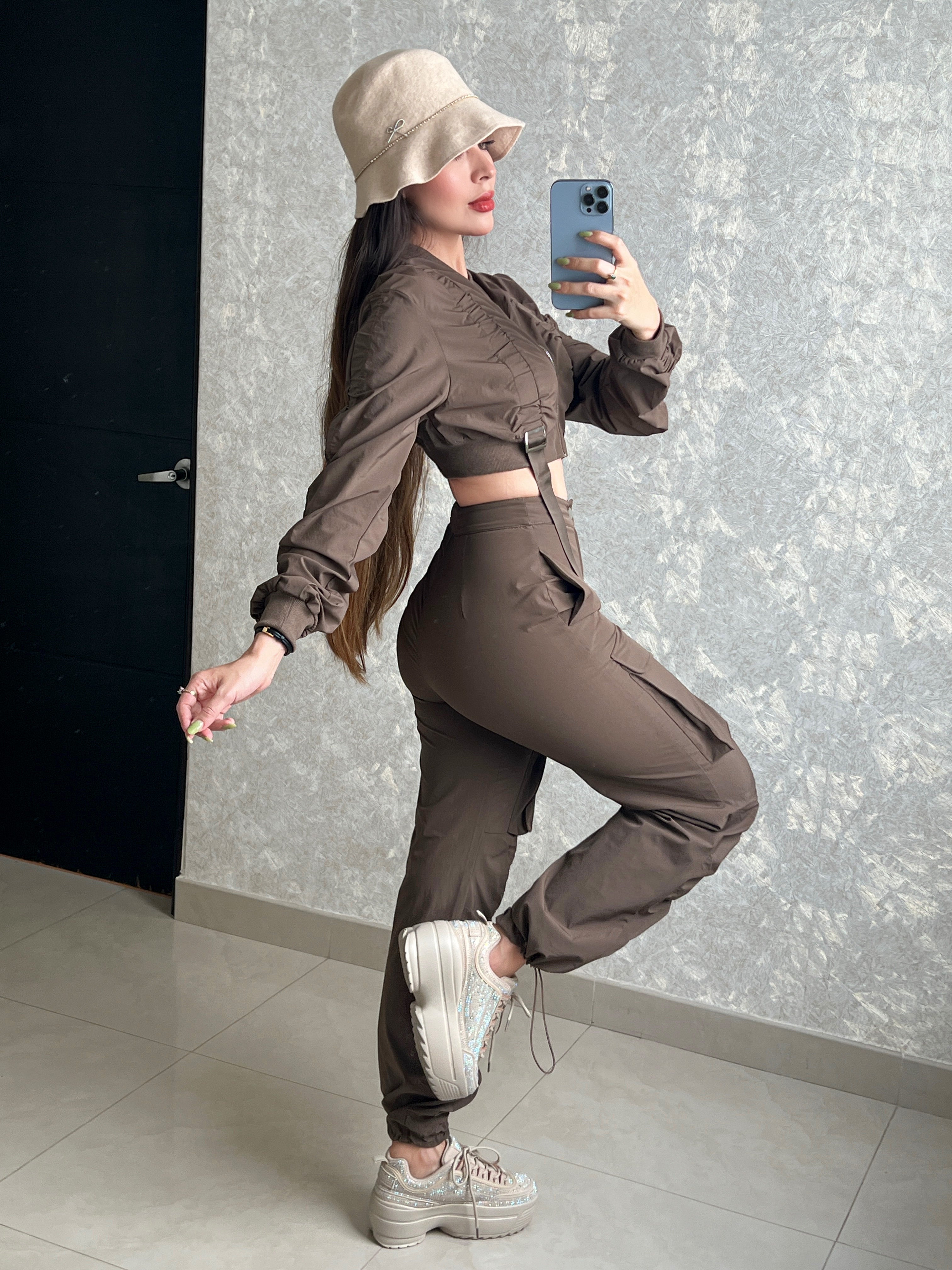 SET PANTALÓN CON CHAQUETA