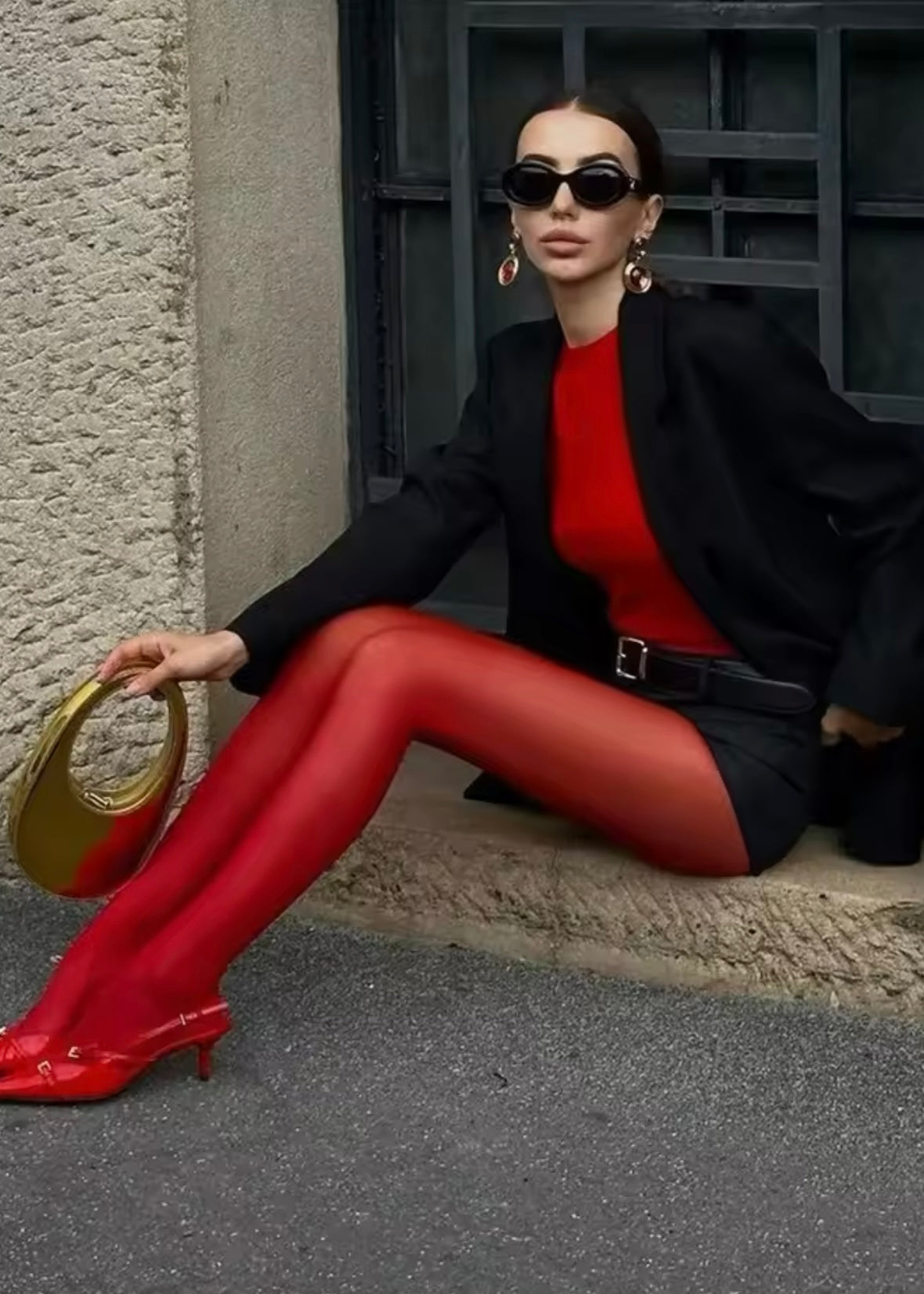 MEDIAS ROJAS TRANSPARENTES