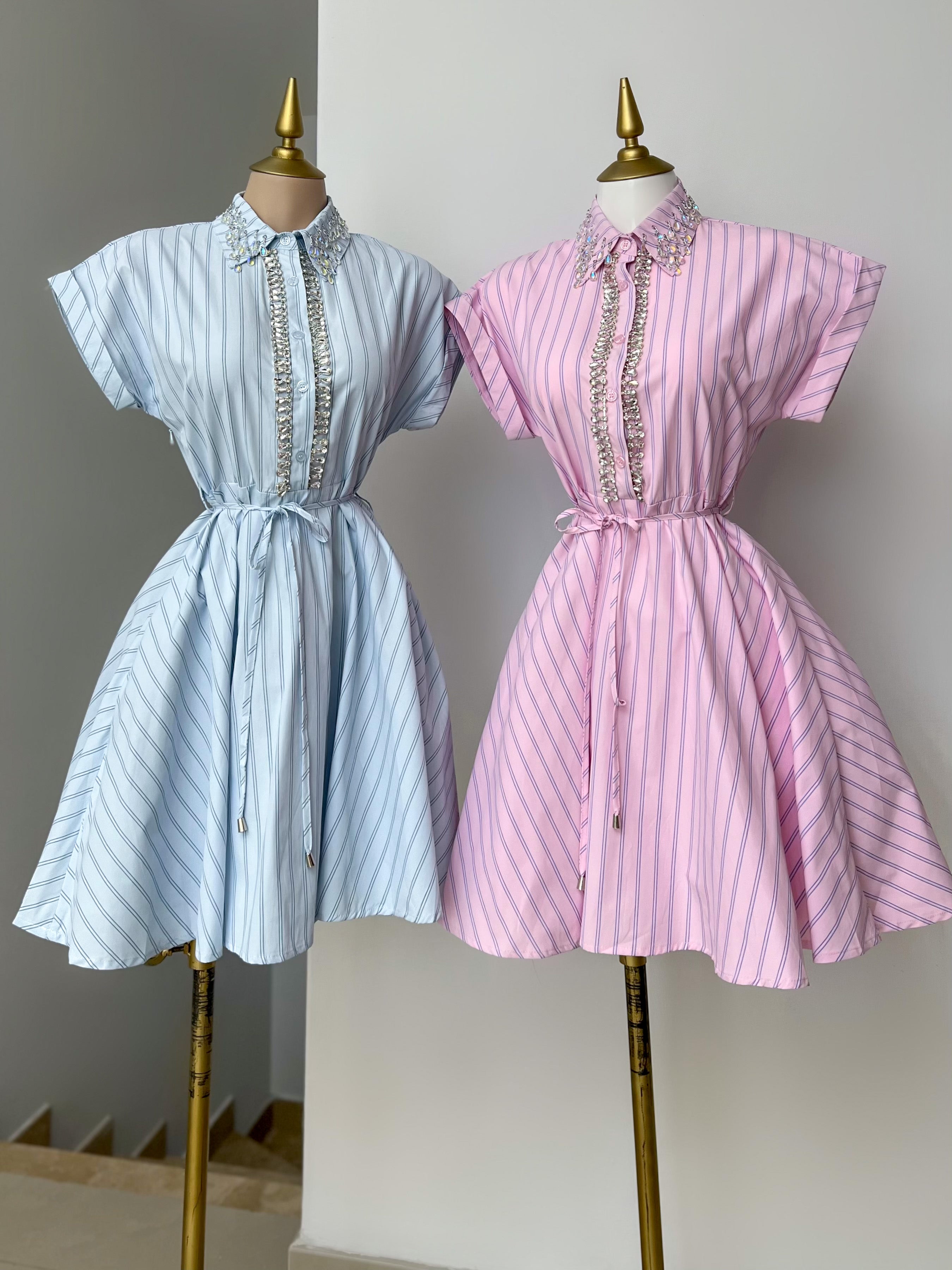 VESTIDO ROSA CON PEDRERÍA