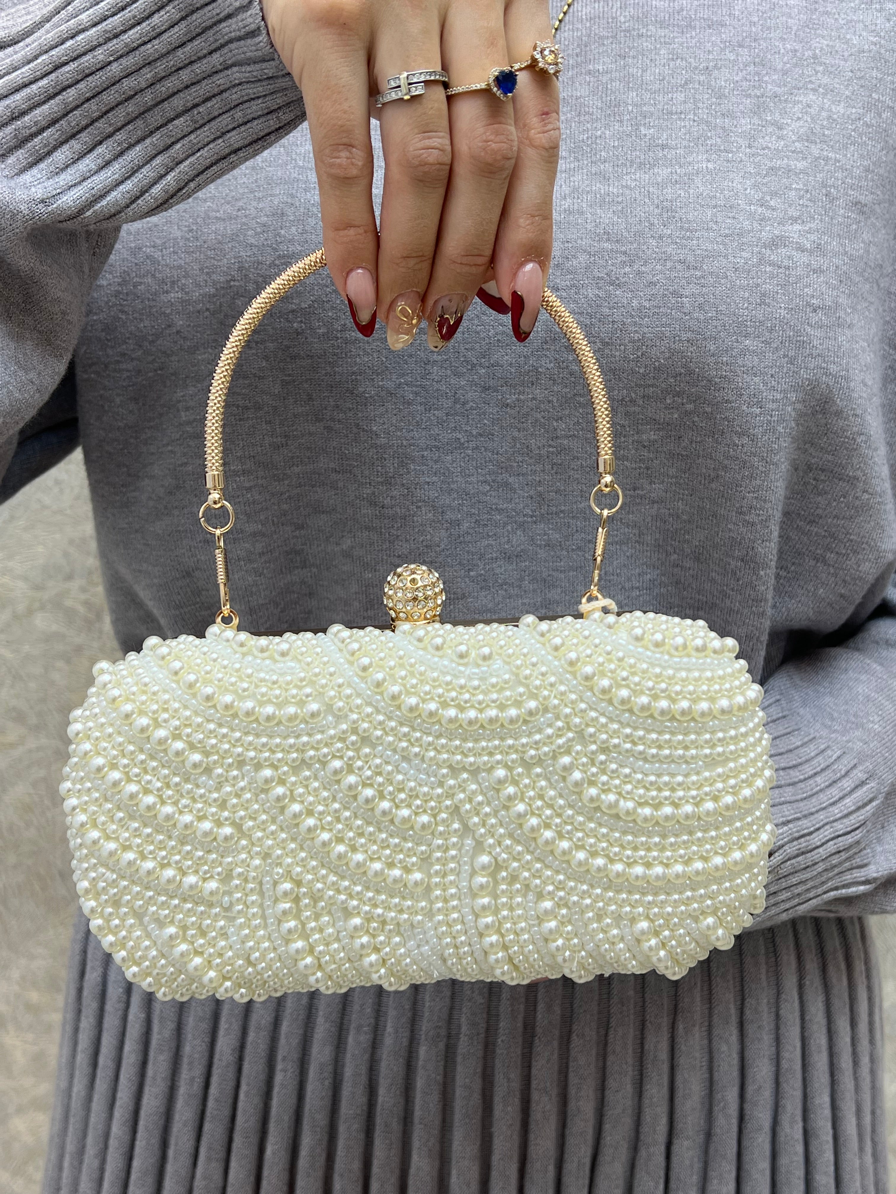 BOLSO RIGIDO CON PERLAS BLANCO