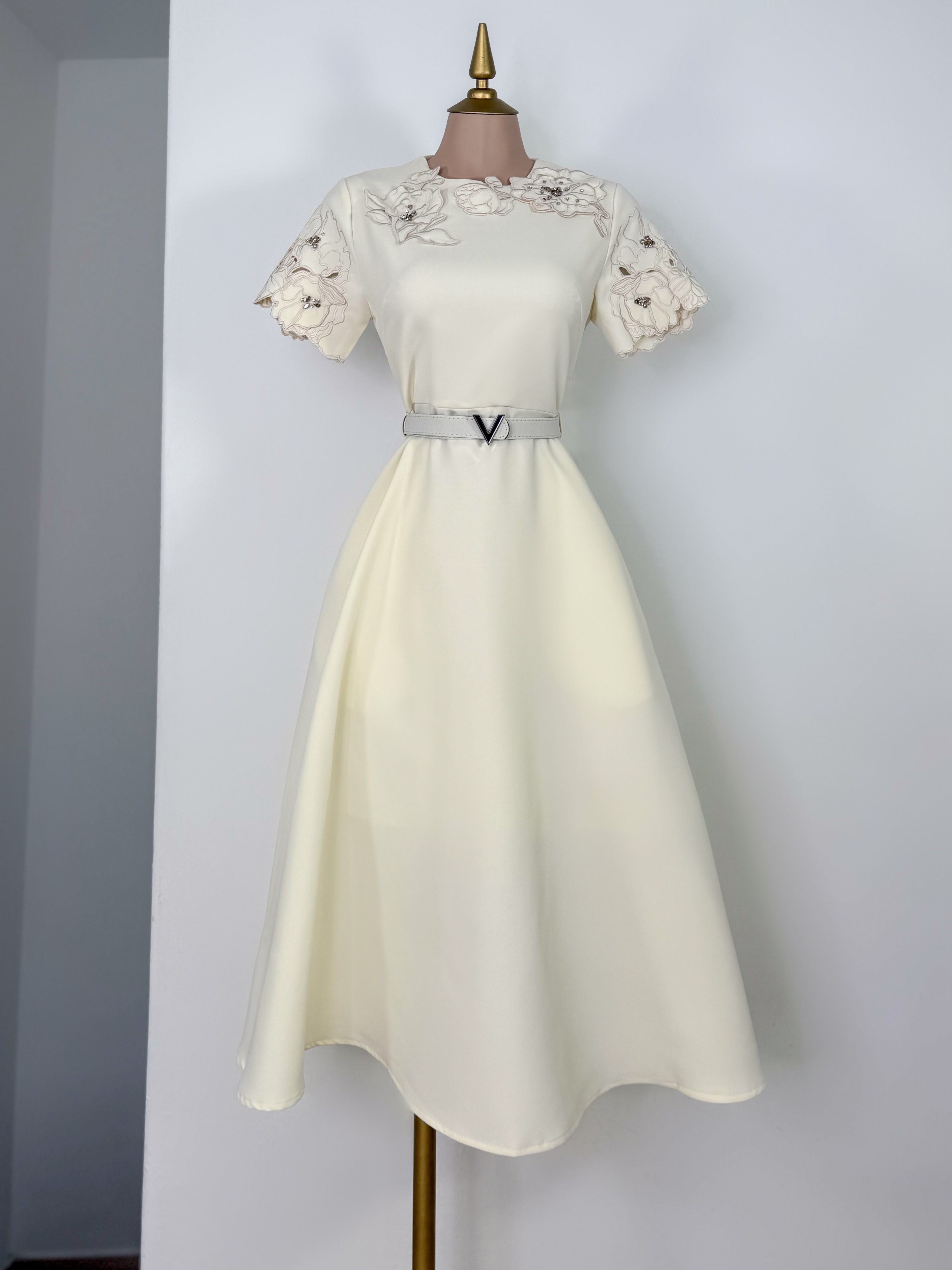 VESTIDO ITZEL IVORY