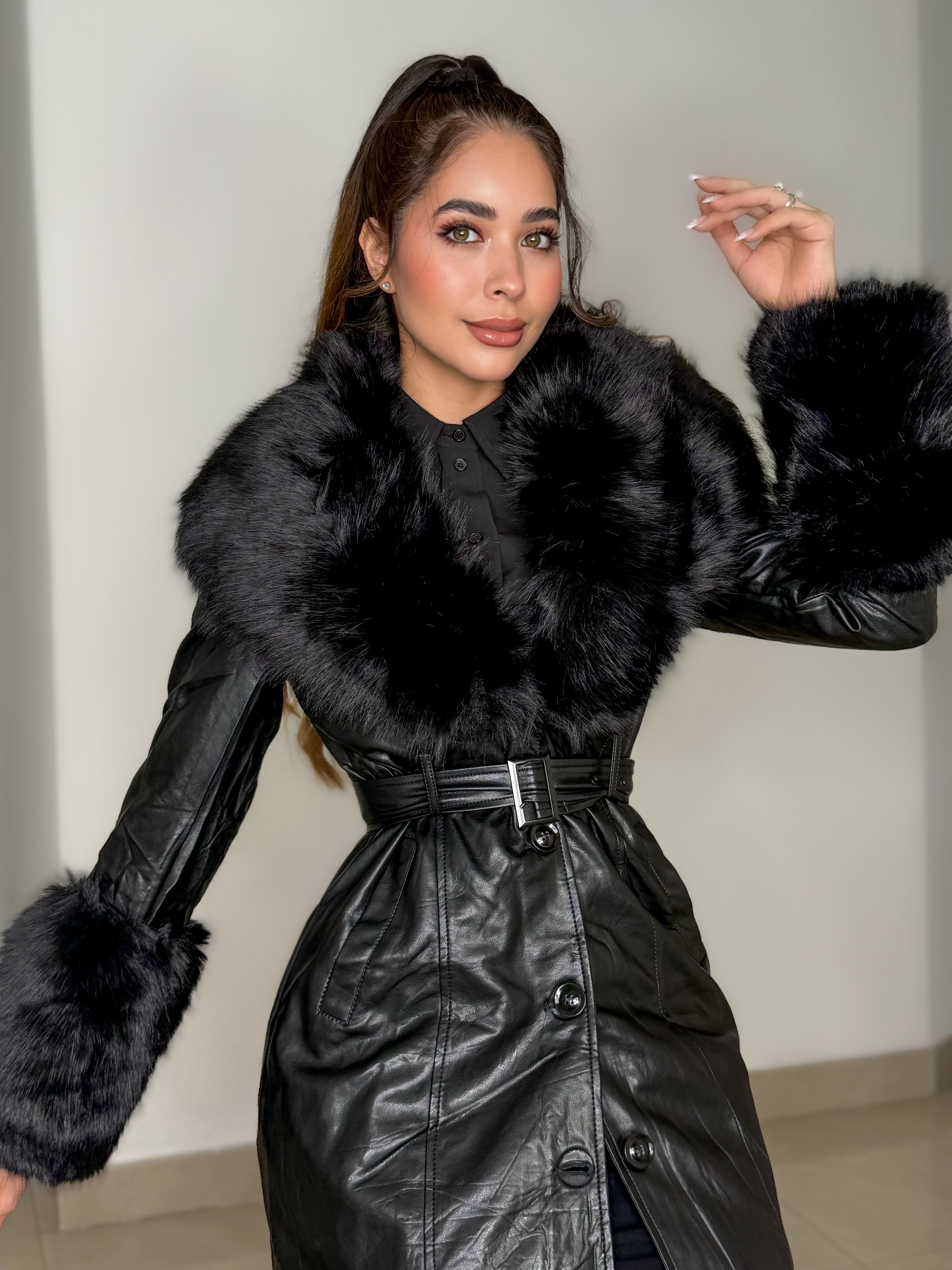 GABARDINA ISABEL NEGRA