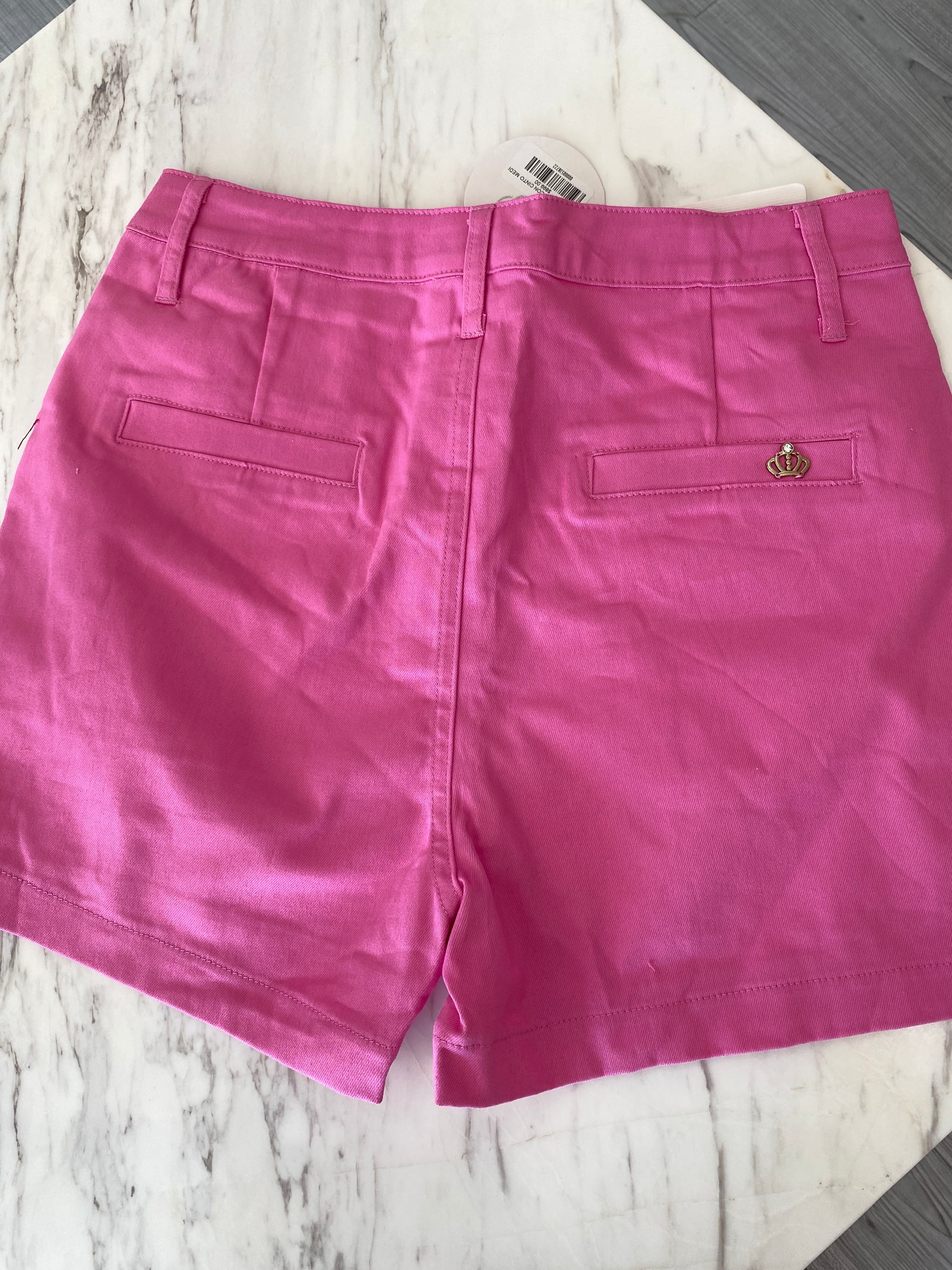 SHORT ROSA