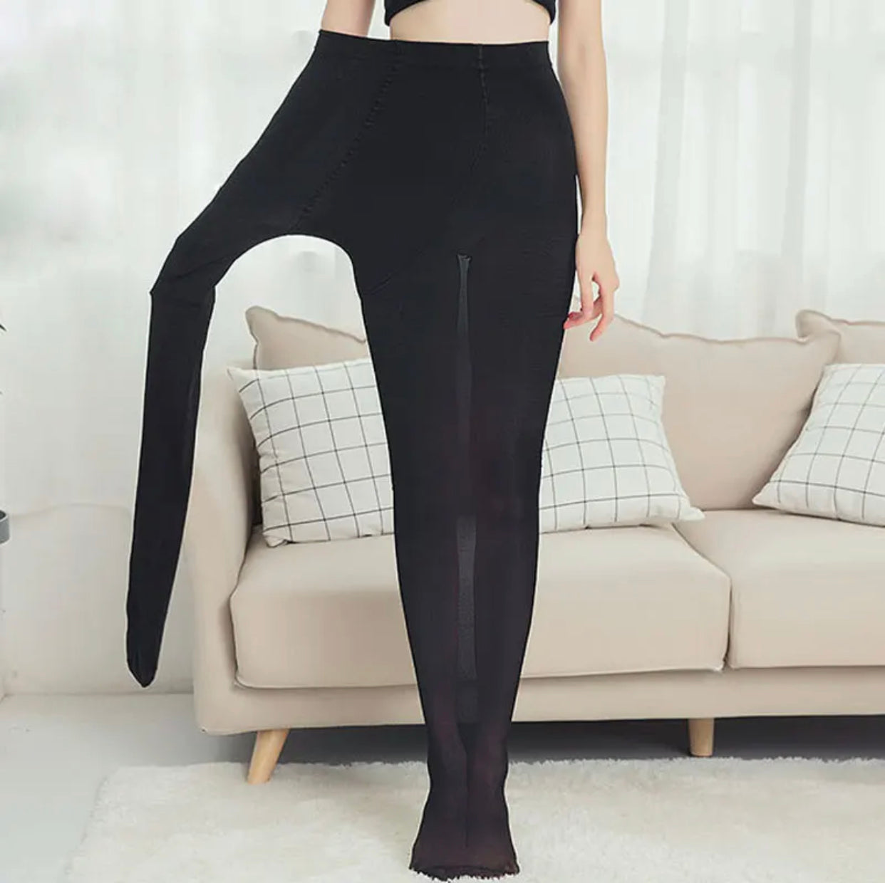 MEDIAS NEGRAS CON MUCHA ELASTICIDAD