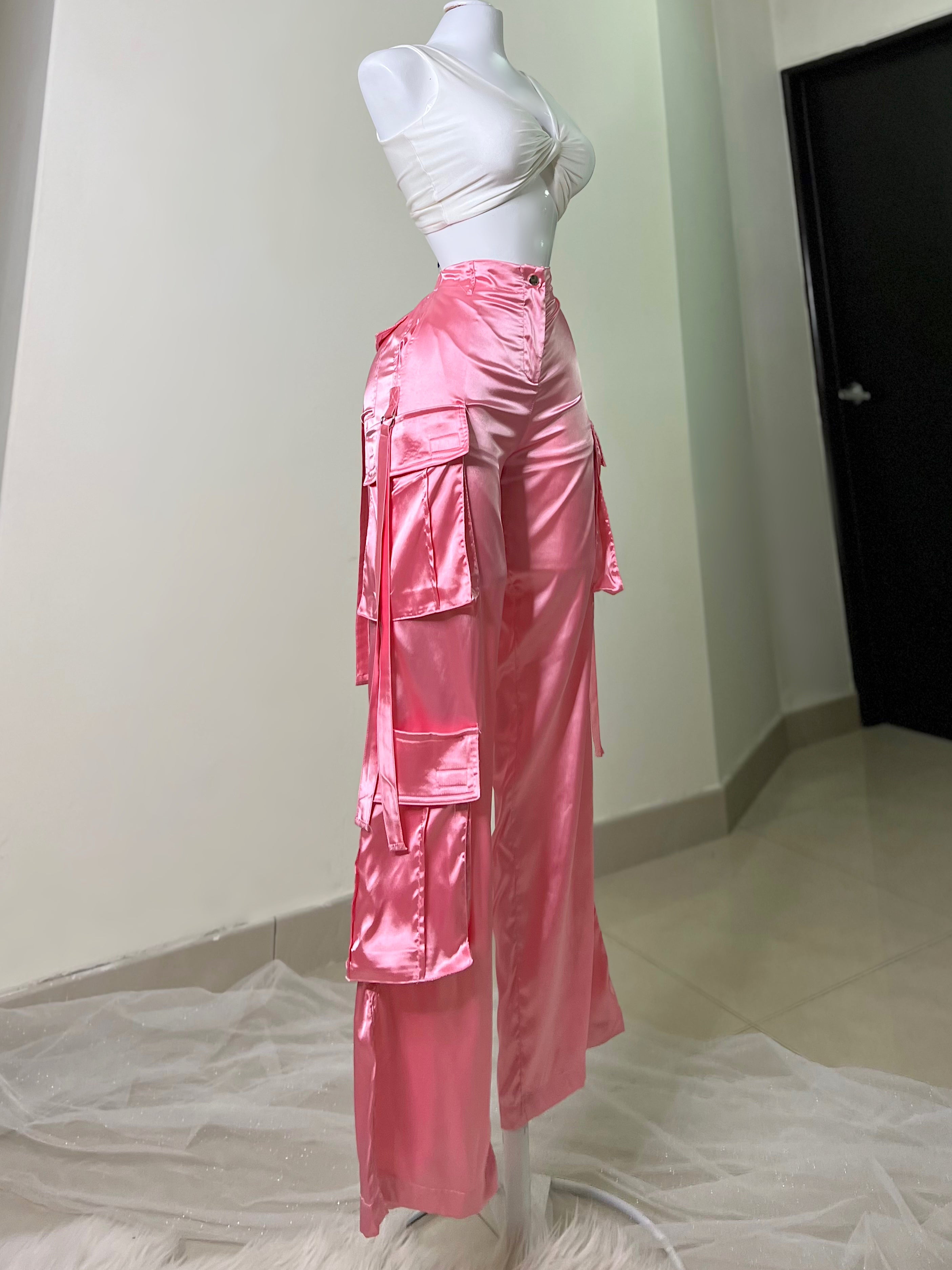 PANTALÓN ROSA SATINADO
