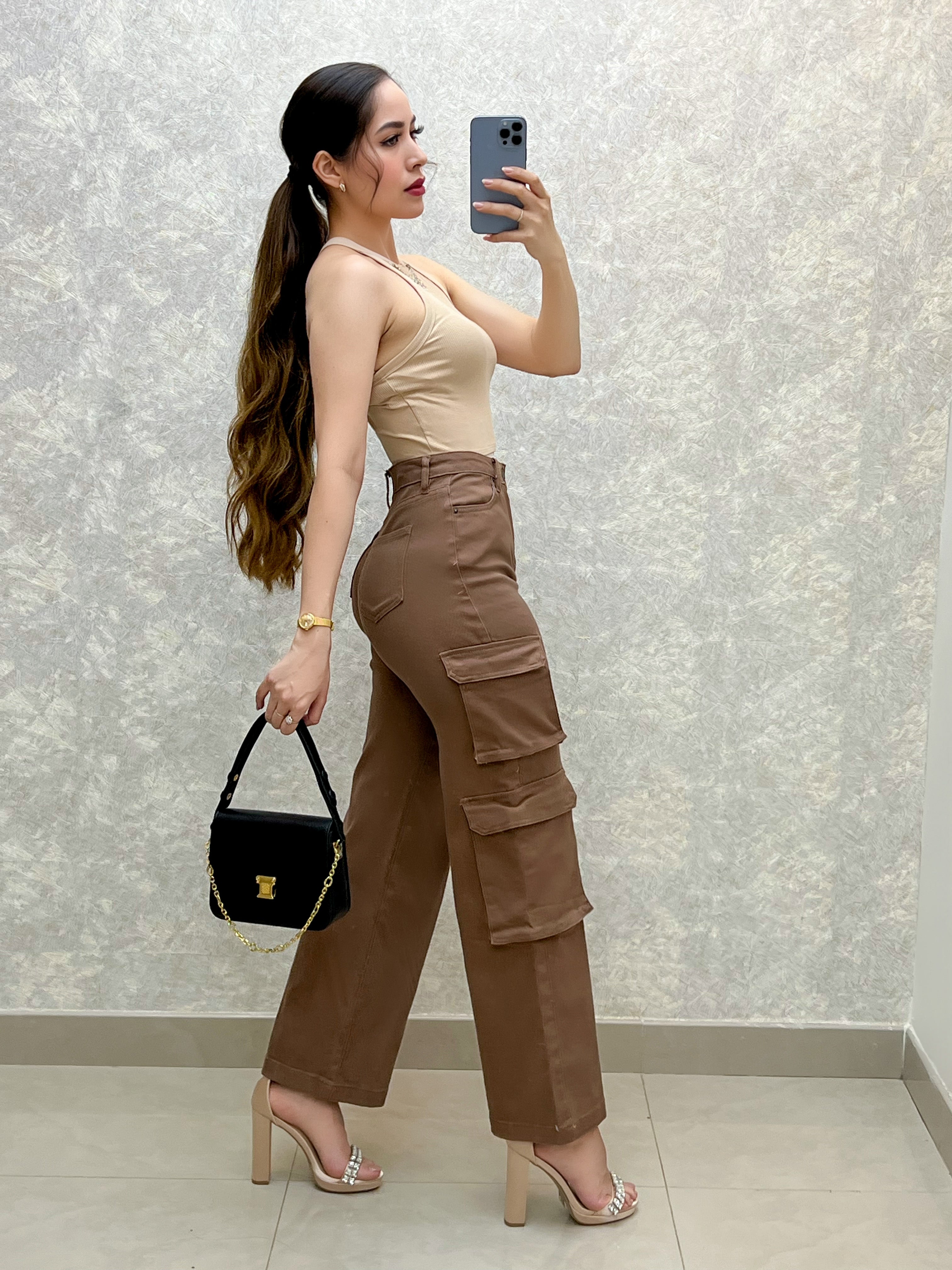 PANTALÓN CARGO MEZCLILLA CAFÉ  TIRO ALTO