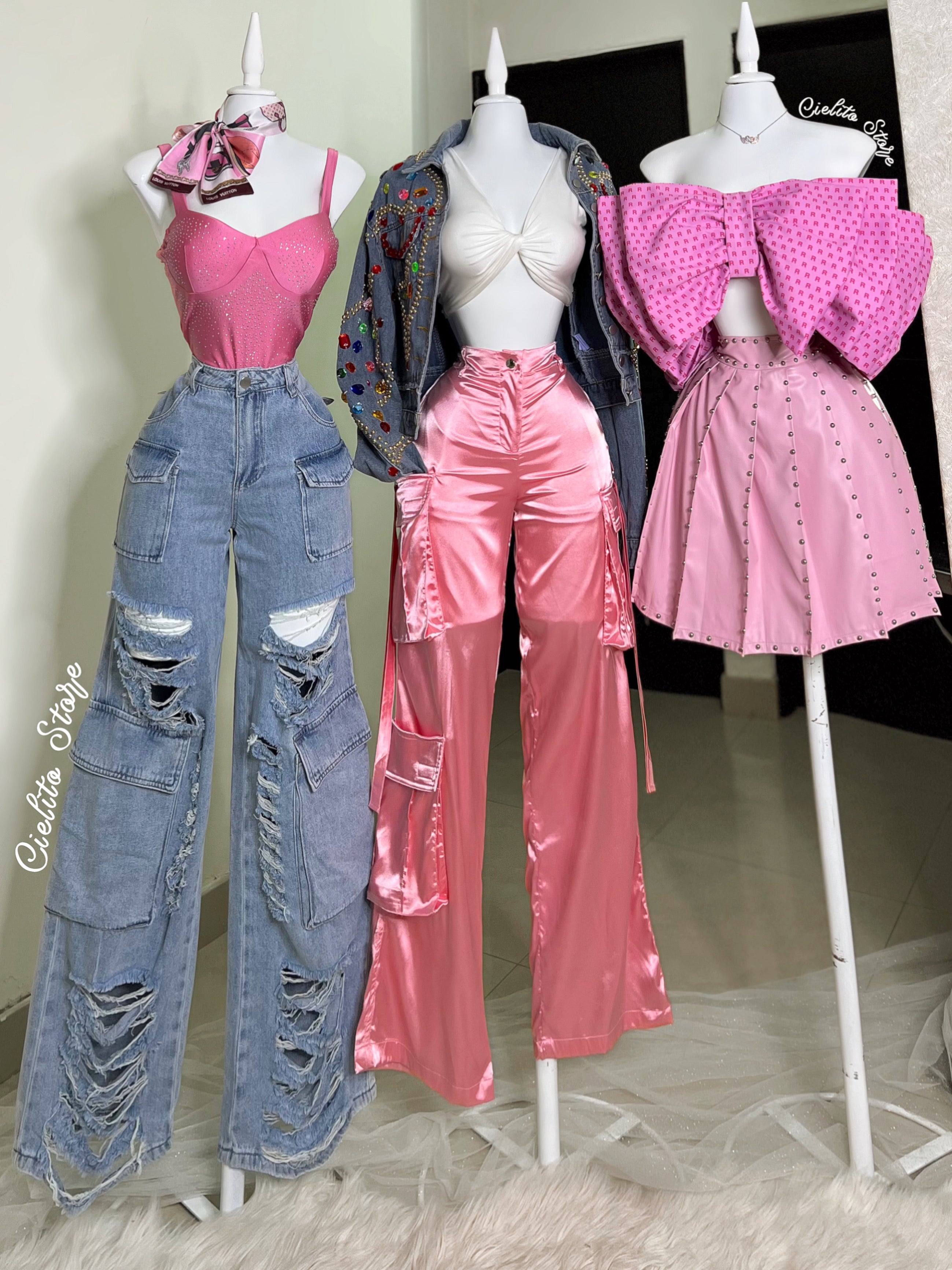 CHAQUETA CON PEDRERÍA