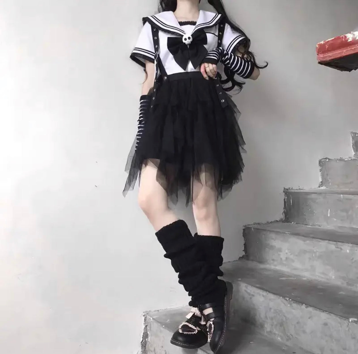 CALCETAS TEJIDAS NEGRAS