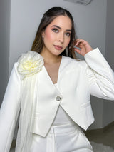 BLAZER BLANCO CON FLOR