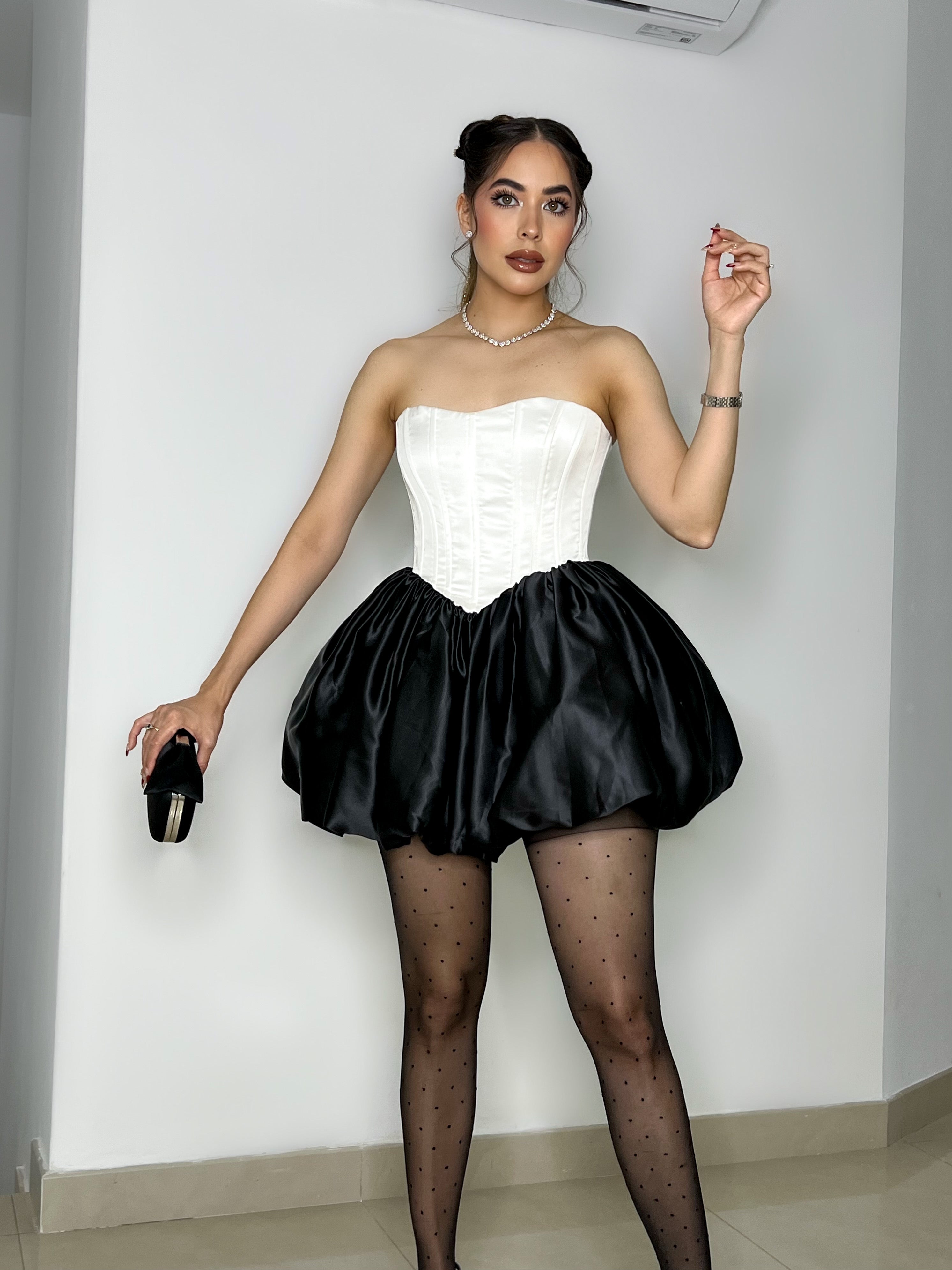 VESTIDO FATIMA BLANCO CON NEGRO