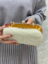 BOLSO RIGIDO CON PERLAS BLANCO