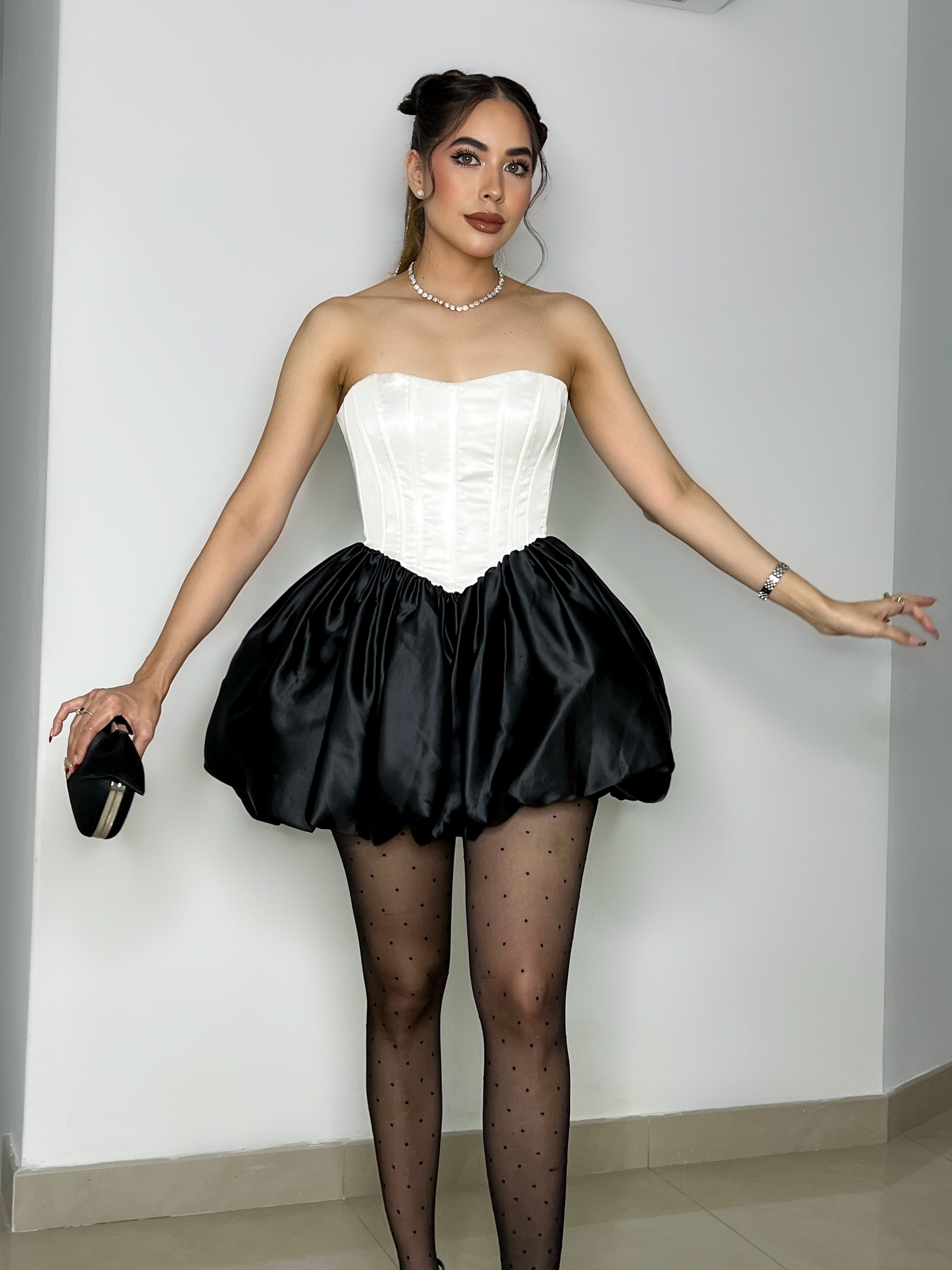 VESTIDO FATIMA BLANCO CON NEGRO