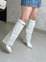 BOTAS BLANCAS PANTORRILLA ANCHA