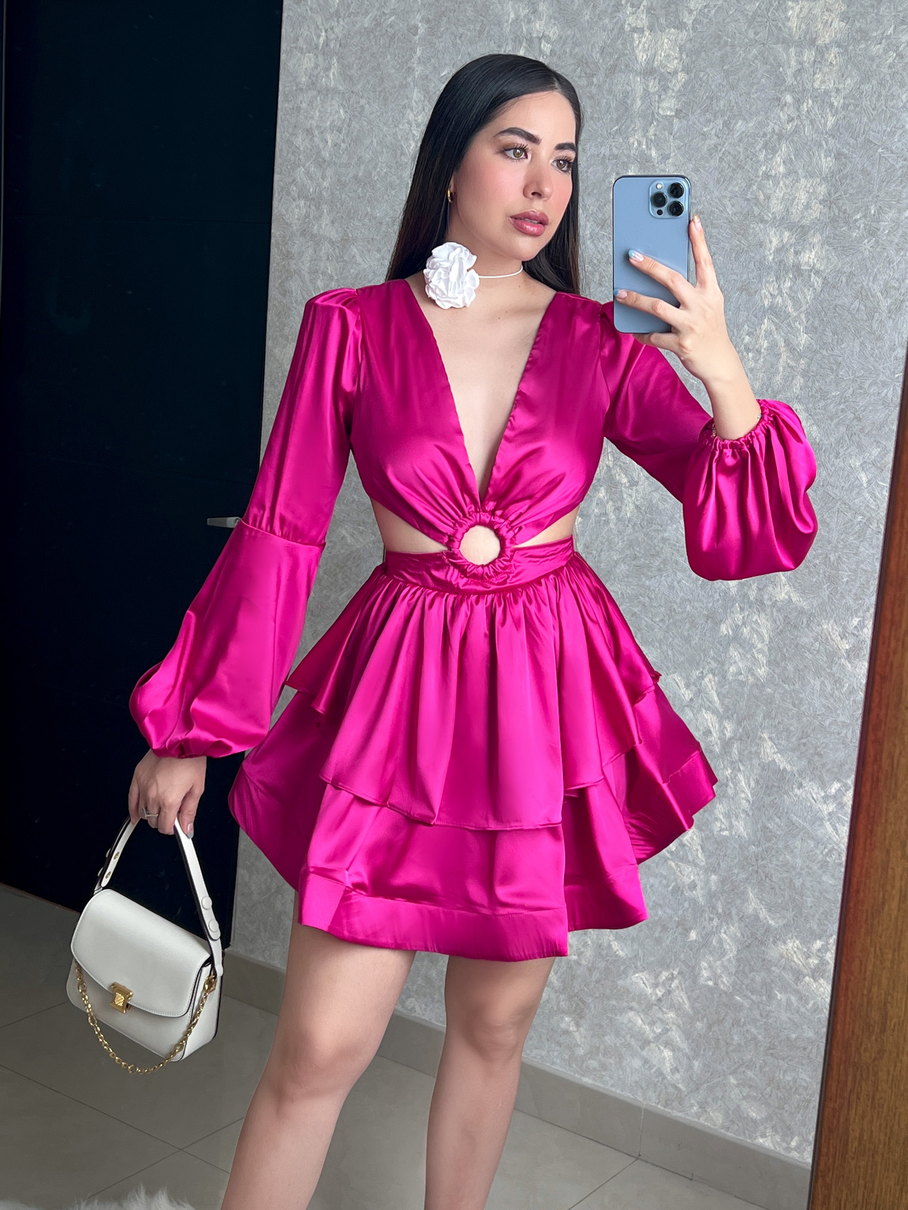 COLLAR DE FLOR BLANCA