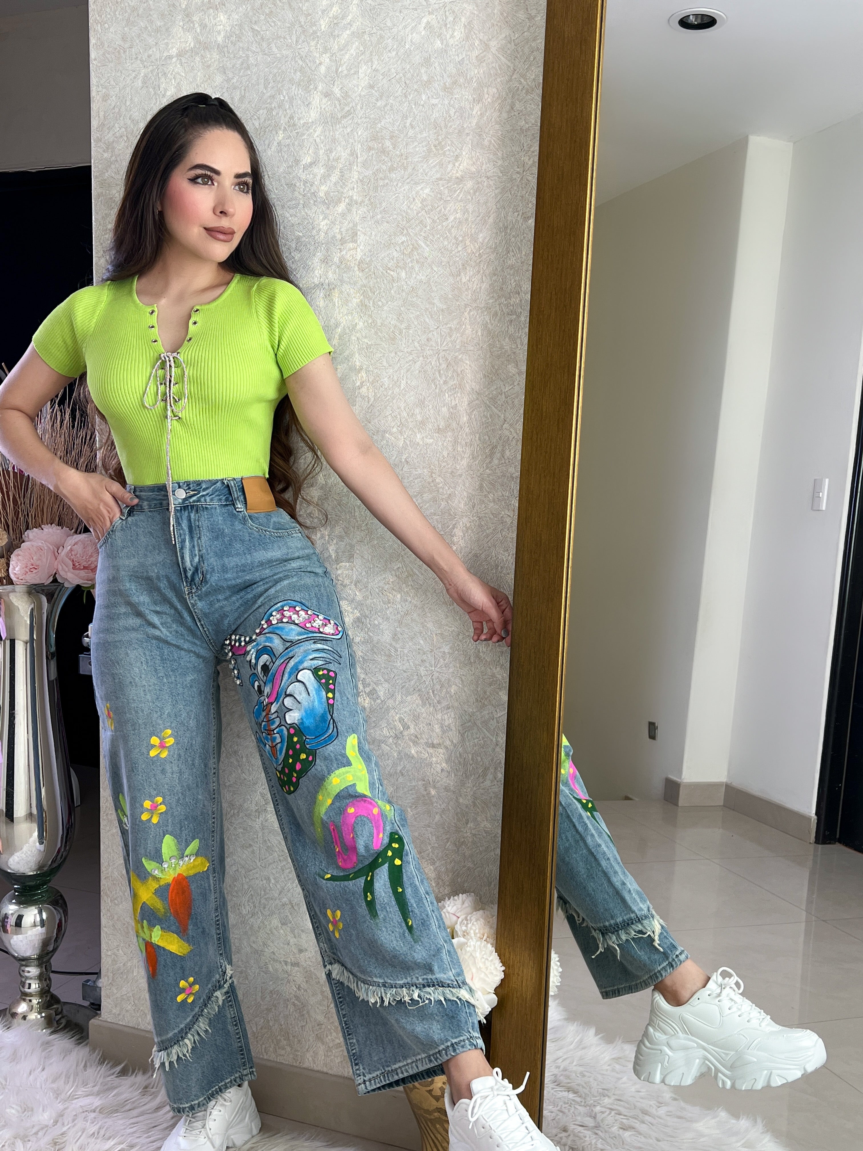 PANTALÓN RABBIT CON PEDRERÍA