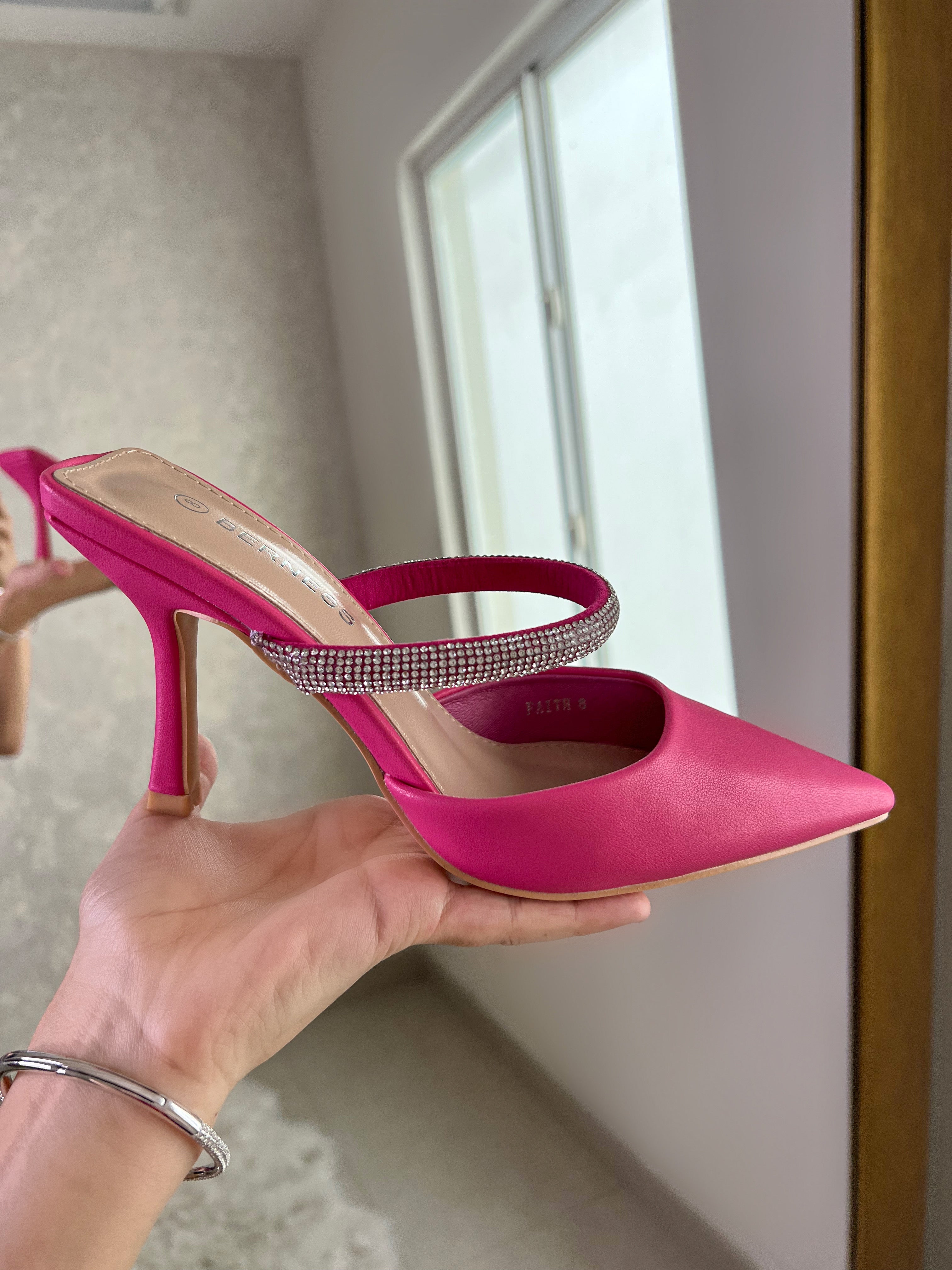 ZAPATILLA ANASTACIA ROSA