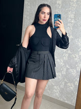 BLUSA NEGRA SIN MANGAS