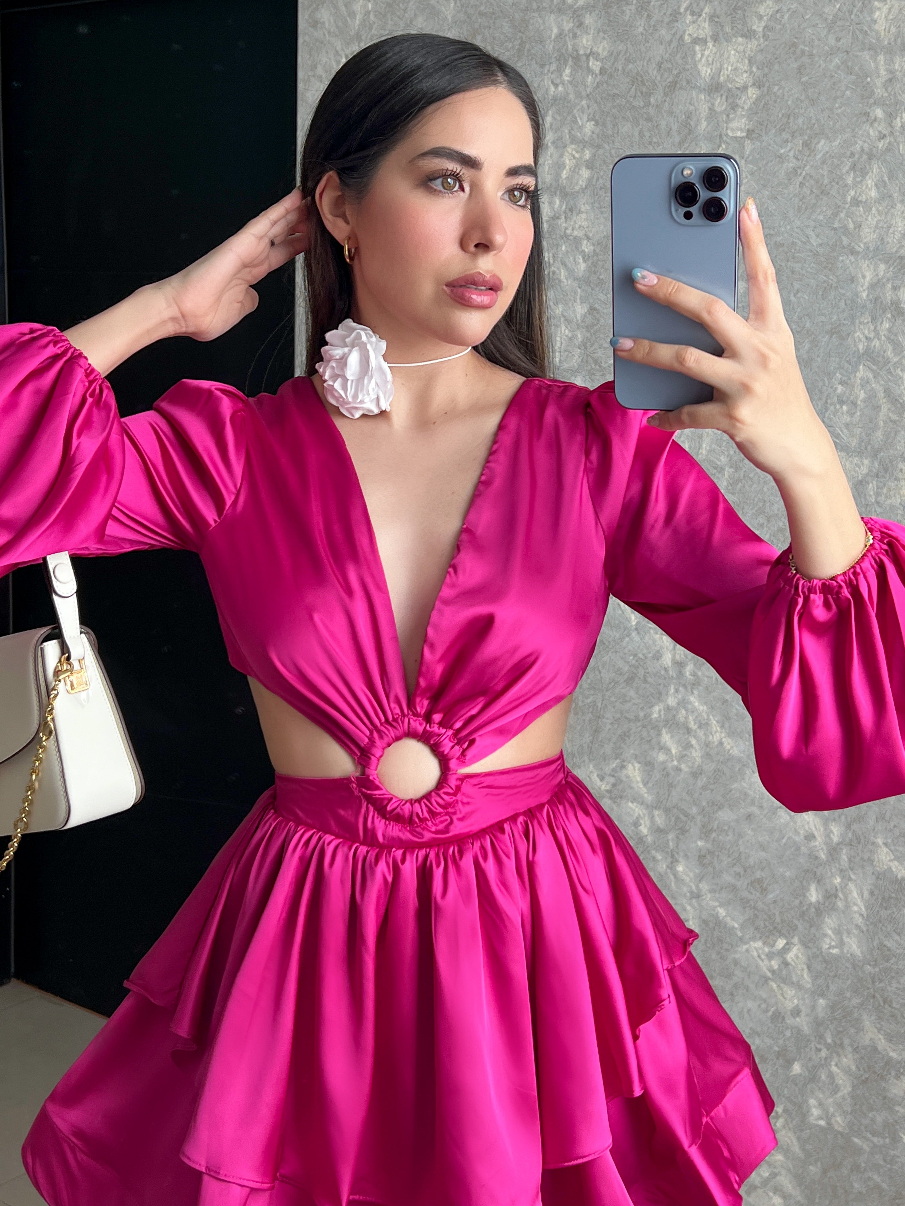 COLLAR DE FLOR BLANCA