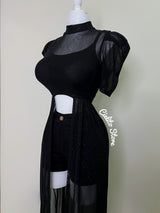 Short negro con cinturón de Cadena