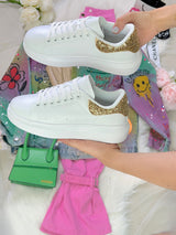 CHAQUETA DE MEZCLILLA PINTADA MARIPOSA