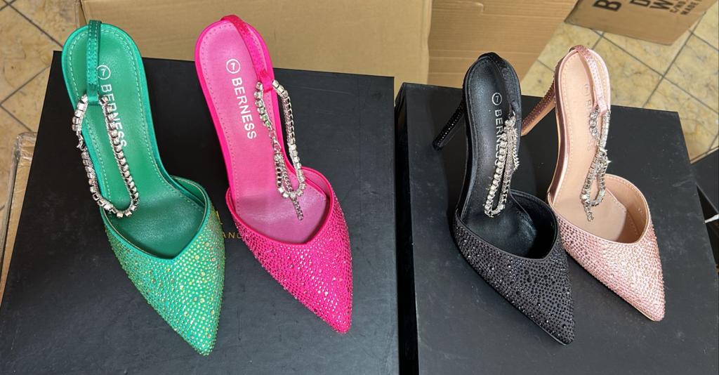 ZAPATILLA VERDE DIAMANTE