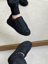 TENIS NEGROS CON PEDRERÍA