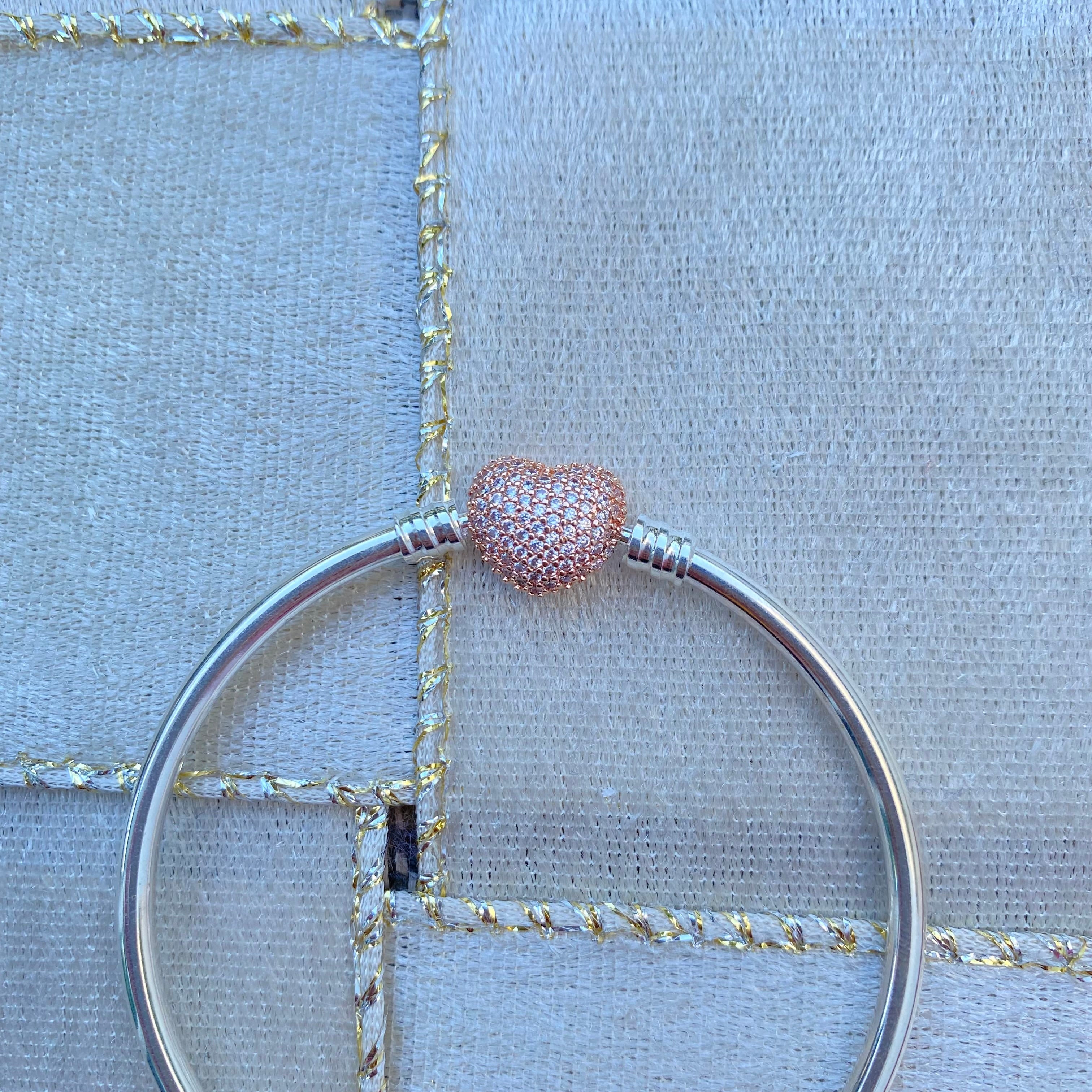 PULSERA RIGIDA CORAZON PAN