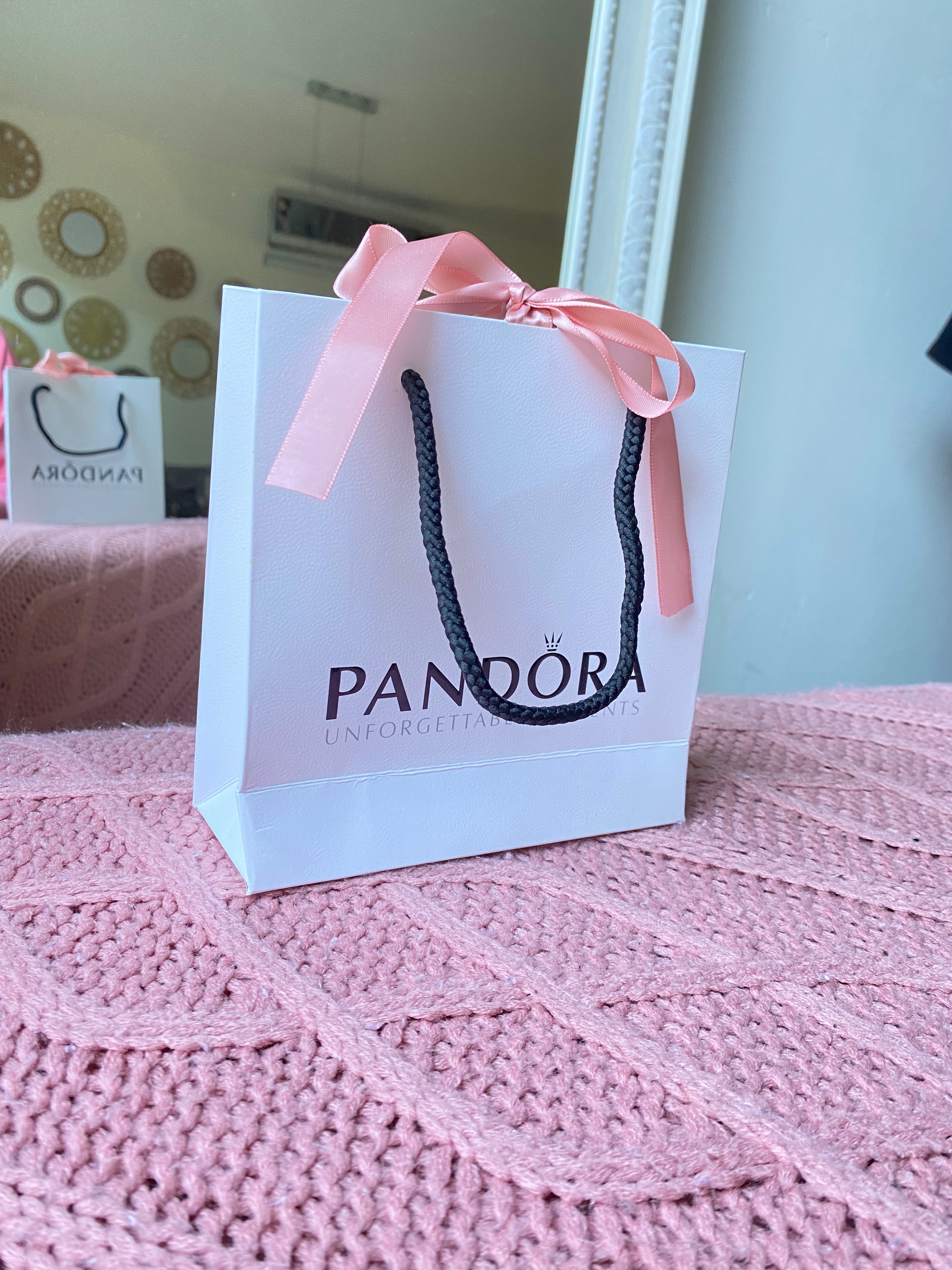 PULSERA RIGIDA CORAZON PAN