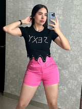 SHORTS ROSA CON HEBILLA DE CORAZÓN